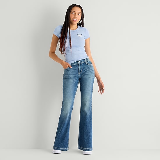 Arizona Curvy Womens Juniors Low Rise Bootcut Jean