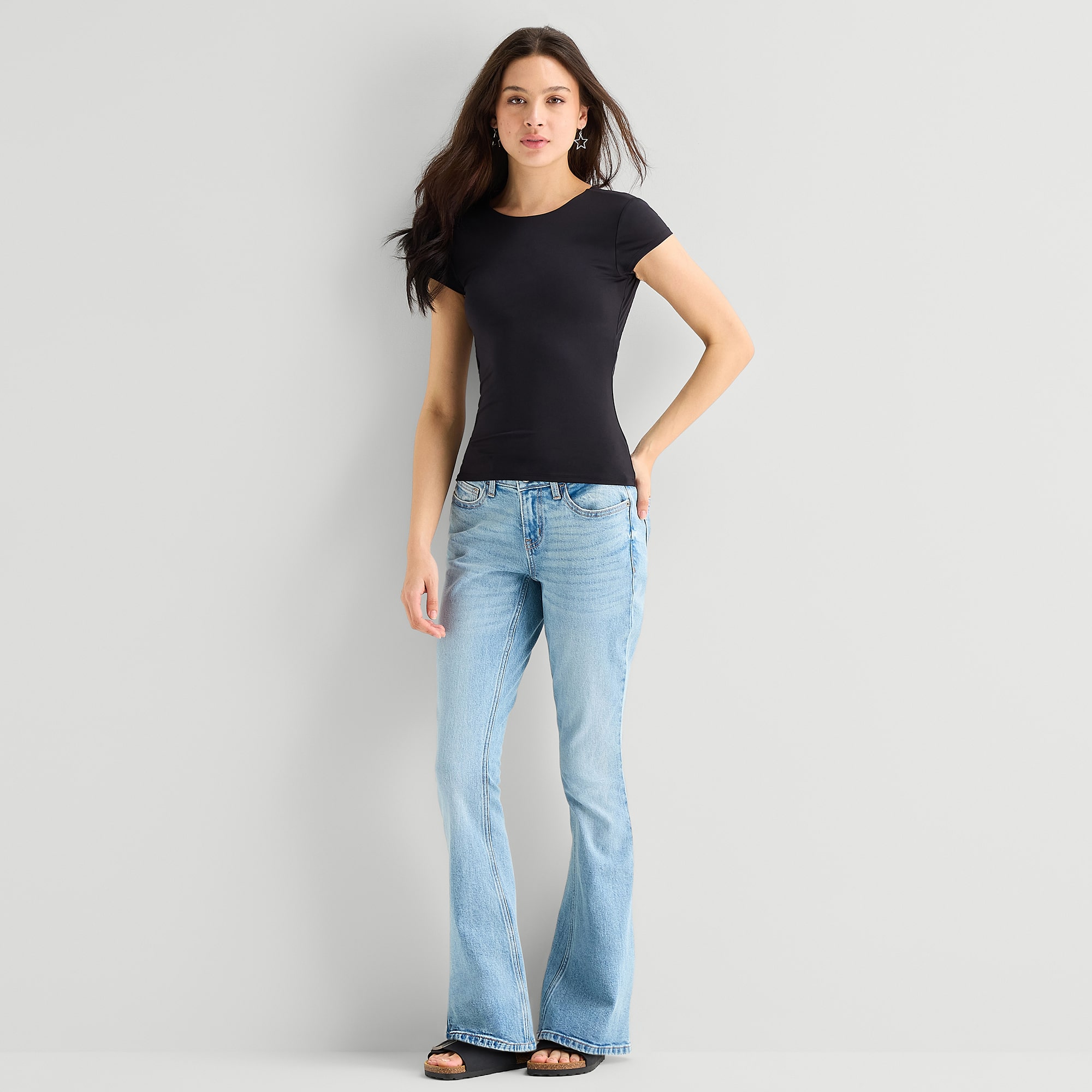 Arizona Womens Juniors Low Rise Bootcut Jean