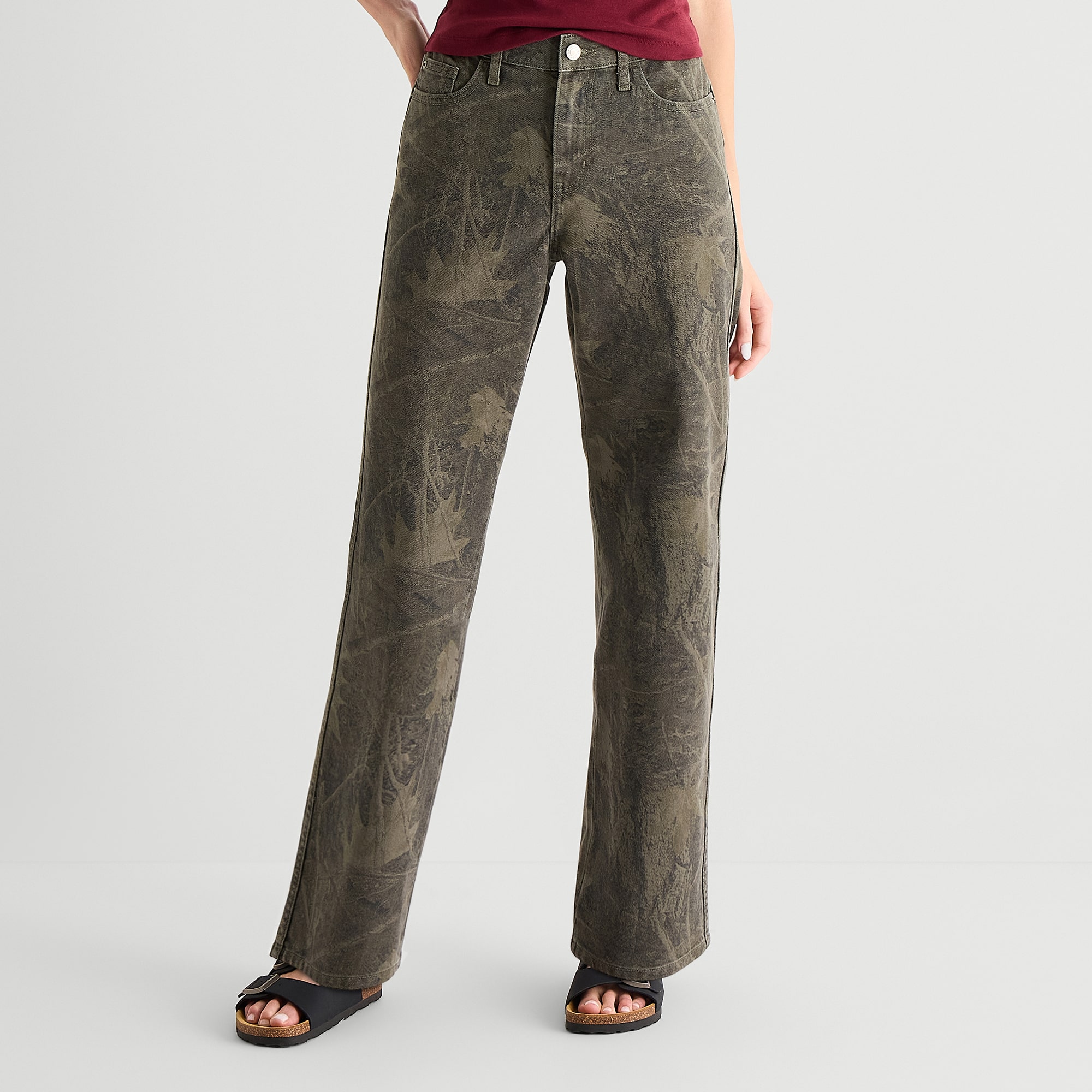 Arizona Curvy Womens Juniors High Rise Straight Leg Jean