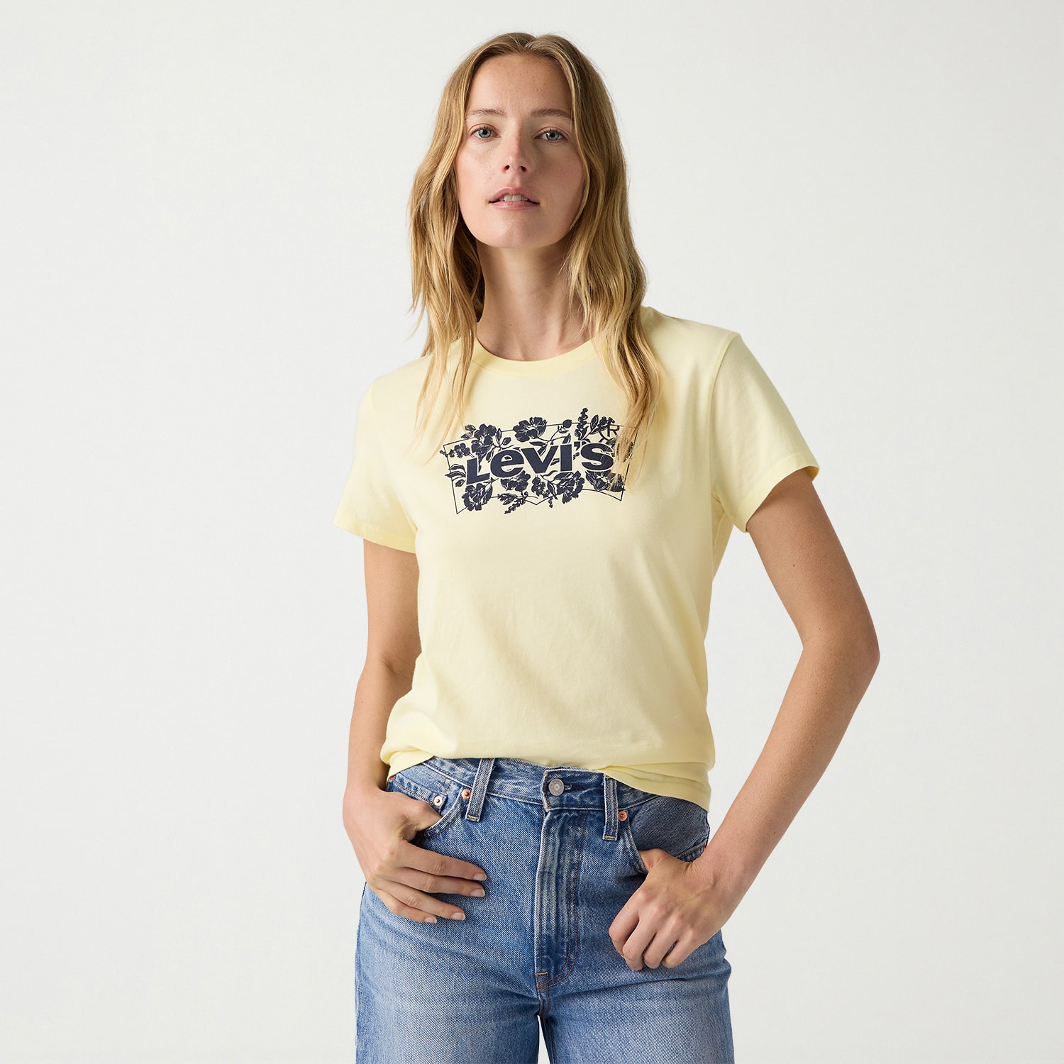Levi's® Women's Short Sleeve Perfect T-Shirt