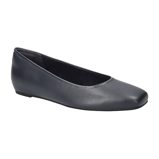 Easy Street Crescent Womens Round Closed Toe Ballet Flats