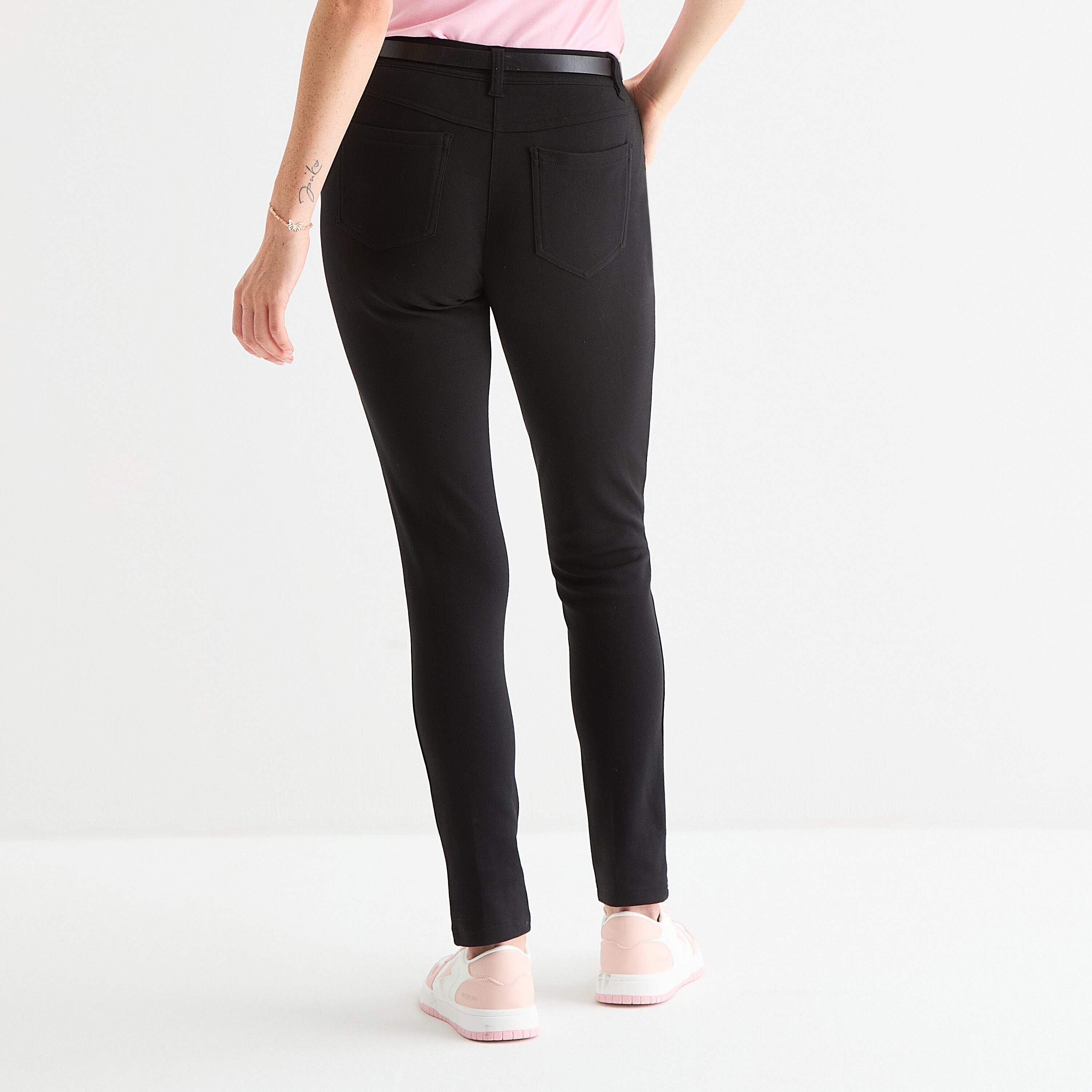 IZOD Womens Juniors Skinny Mid Rise Flat Front Pant
