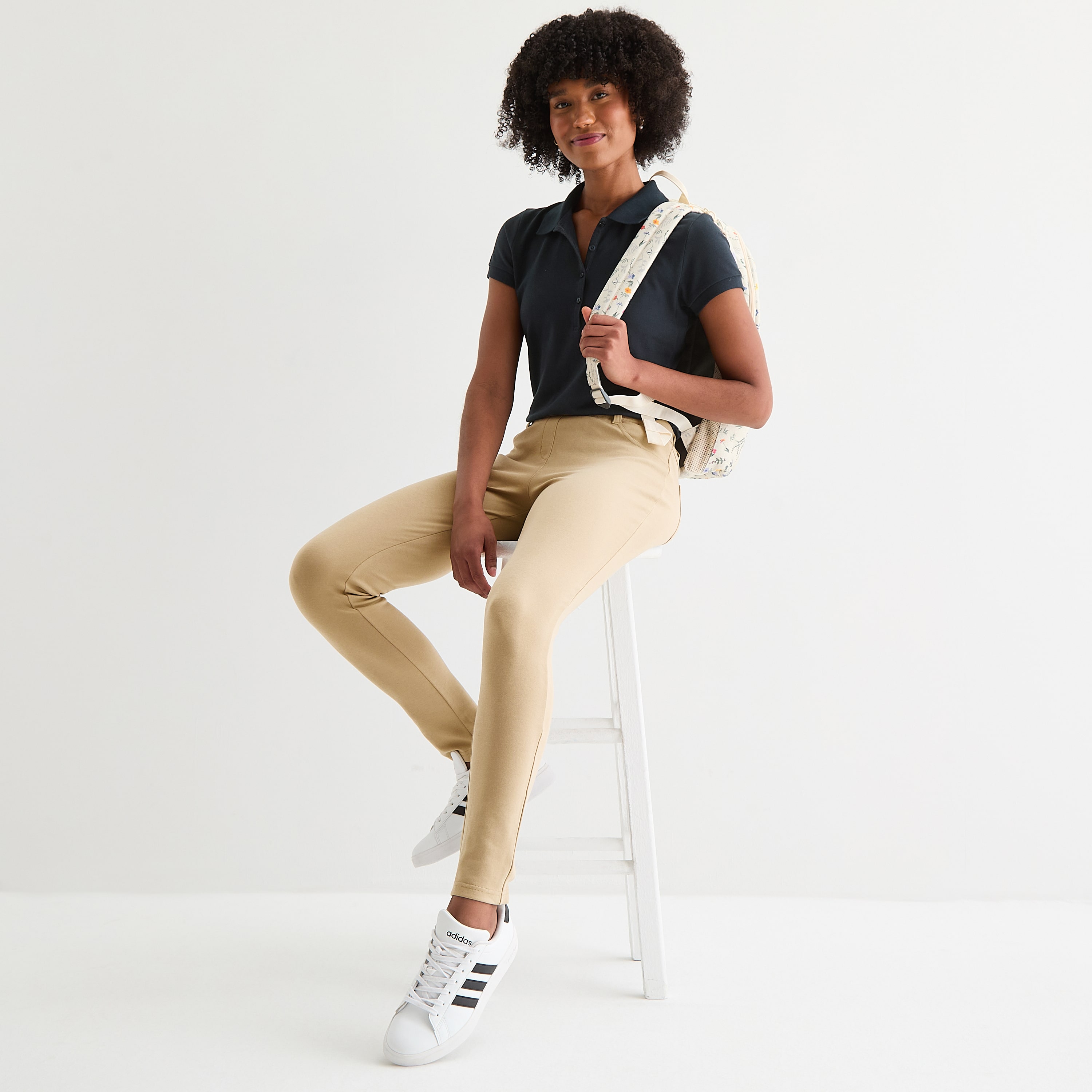 IZOD Womens Juniors Skinny Mid Rise Flat Front Pant