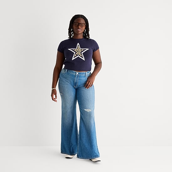 Arizona Womens Juniors Plus Low Rise Bootcut Jean