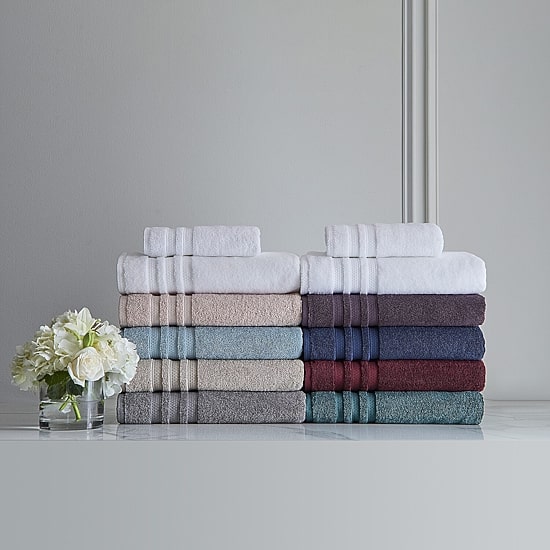 Liz Claiborne Luxury Egyptian Air Rich Bath Towel