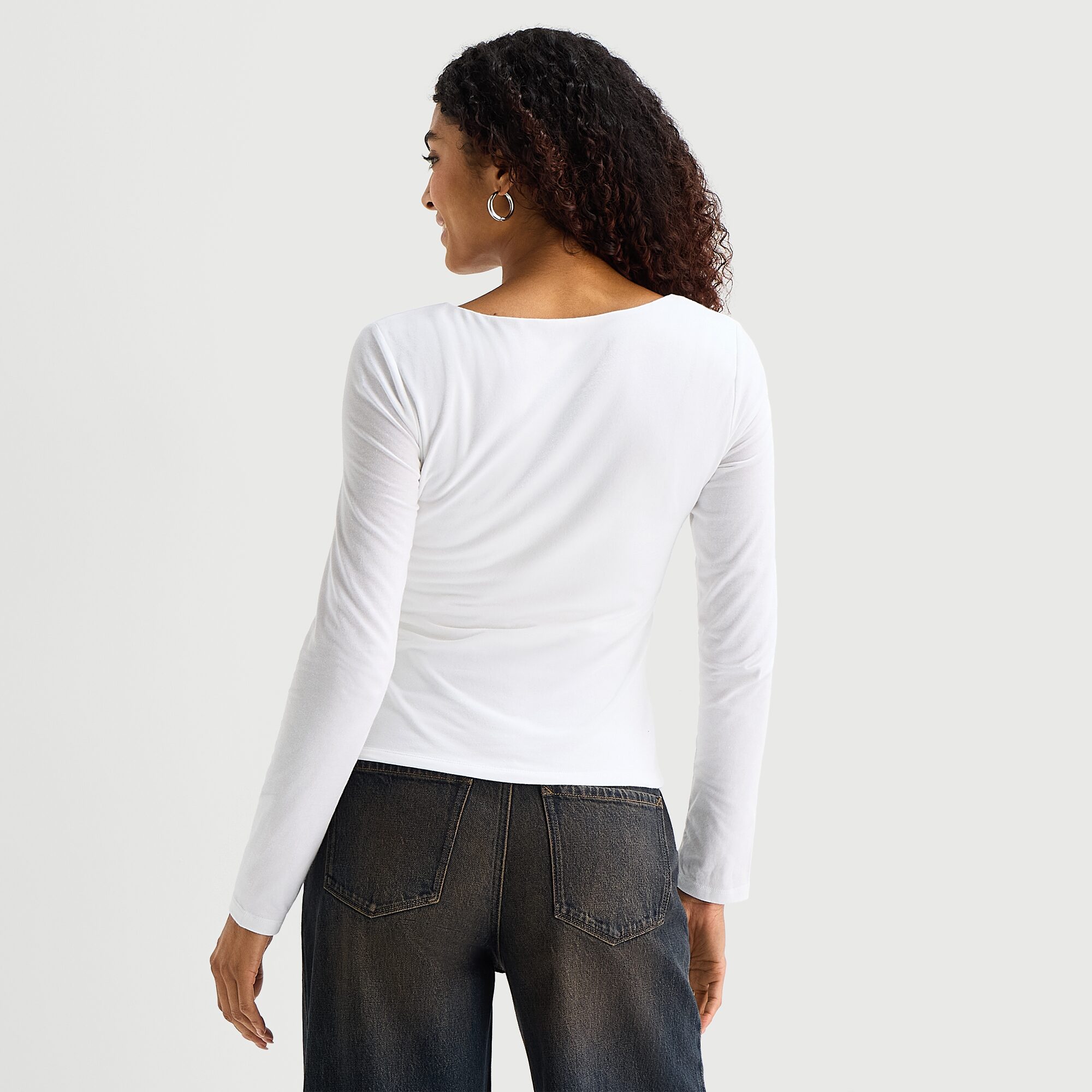 A.N.A Womens Scoop Neck Long Sleeve T-Shirt