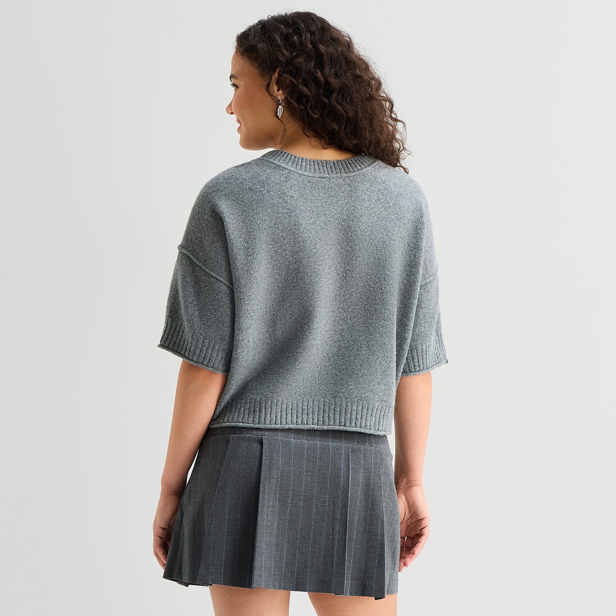 A.N.A Womens Crew Neck Short Sleeve Pullover Sweater