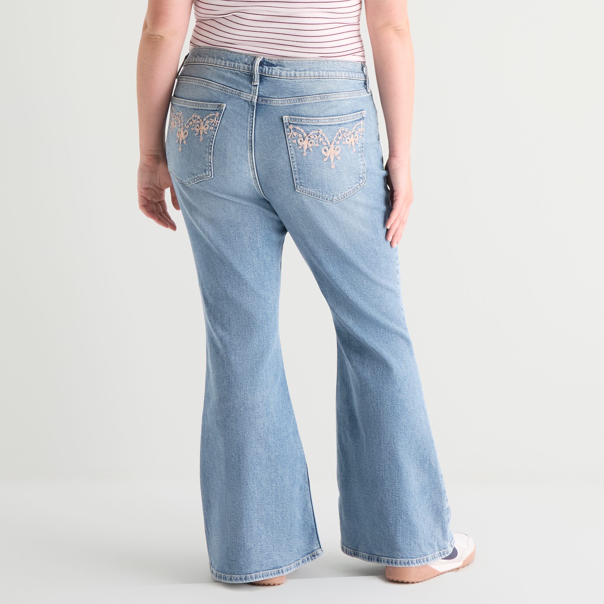 Arizona Womens Low Rise Flare Leg Jean
