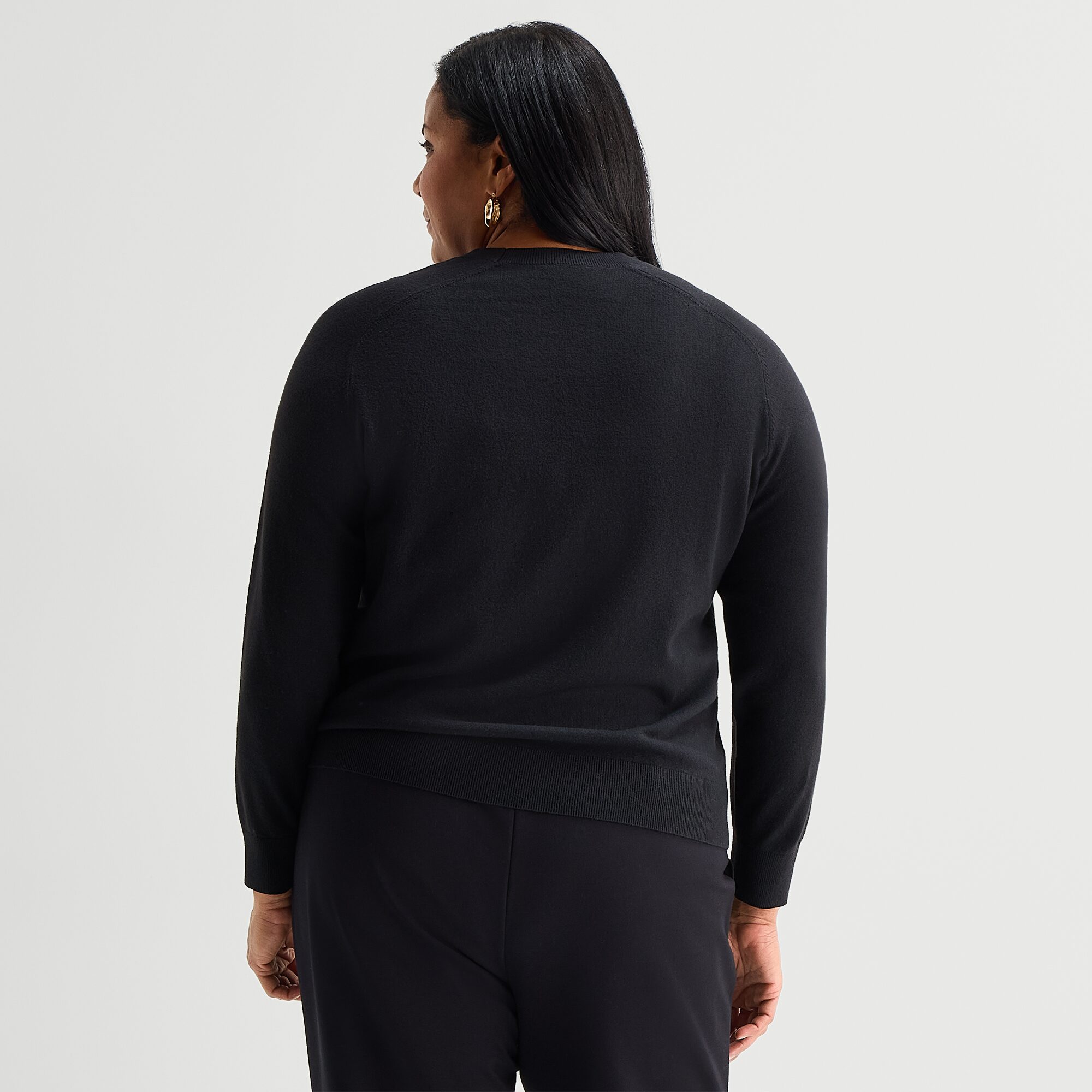 Liz Claiborne Plus Luxe Womens Crew Neck Long Sleeve Pullover Sweater