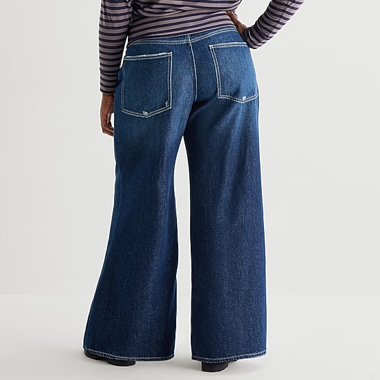 Arizona Womens Juniors Plus Low Rise Baggy Fit Jean