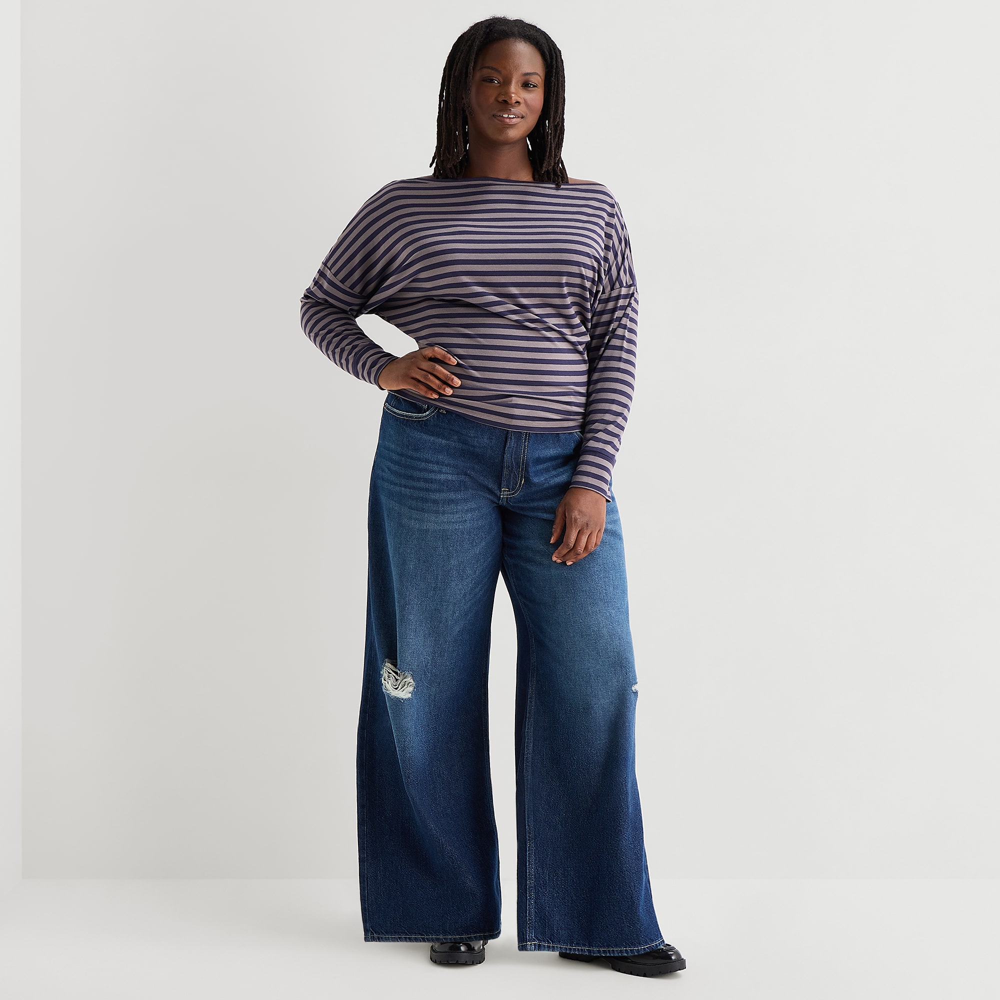 Arizona Womens Juniors Plus Low Rise Baggy Fit Jean