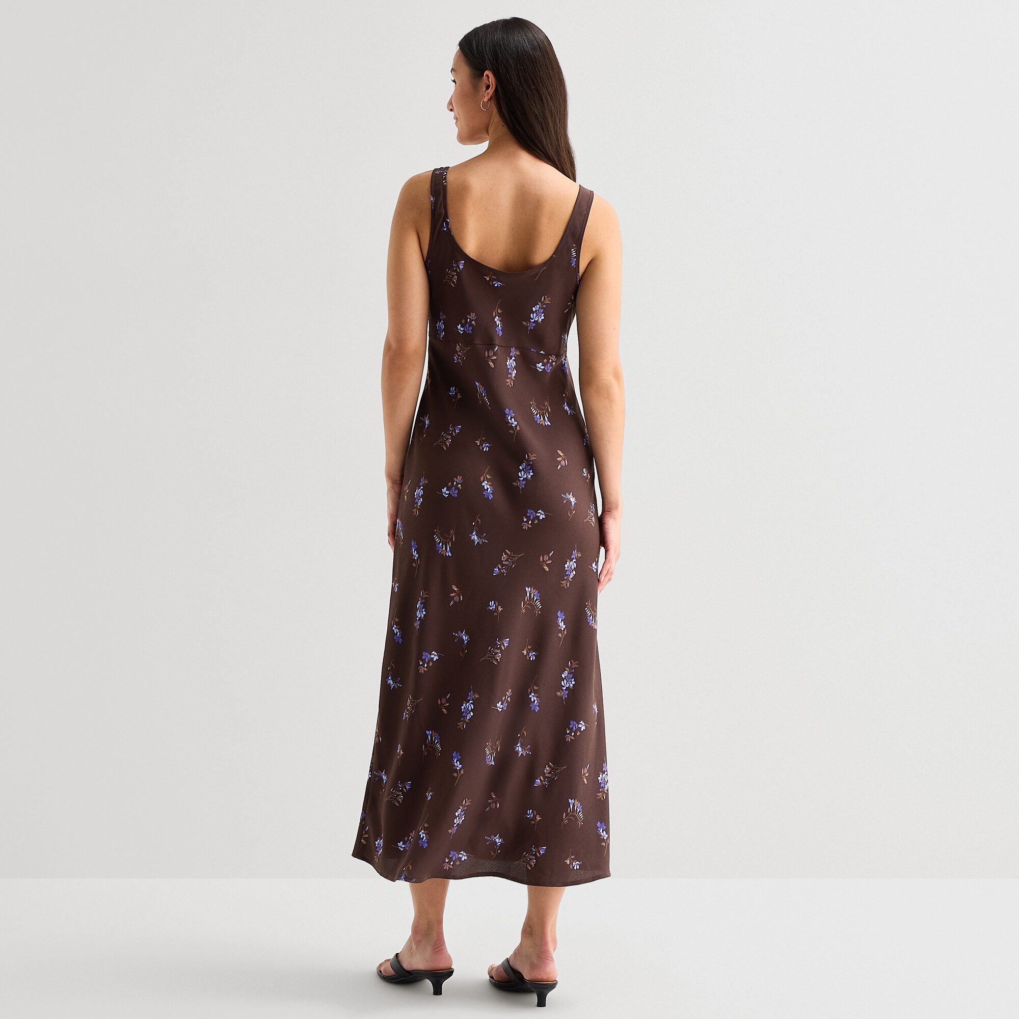 A.N.A Womens Sleeveless Floral Slip Dress