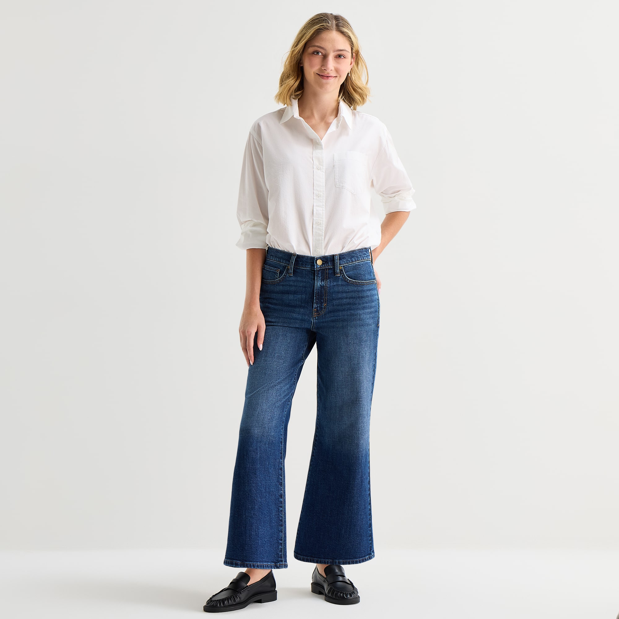 A.N.A Womens Cuffed Long Sleeve Oversized Button-Down Shirt
