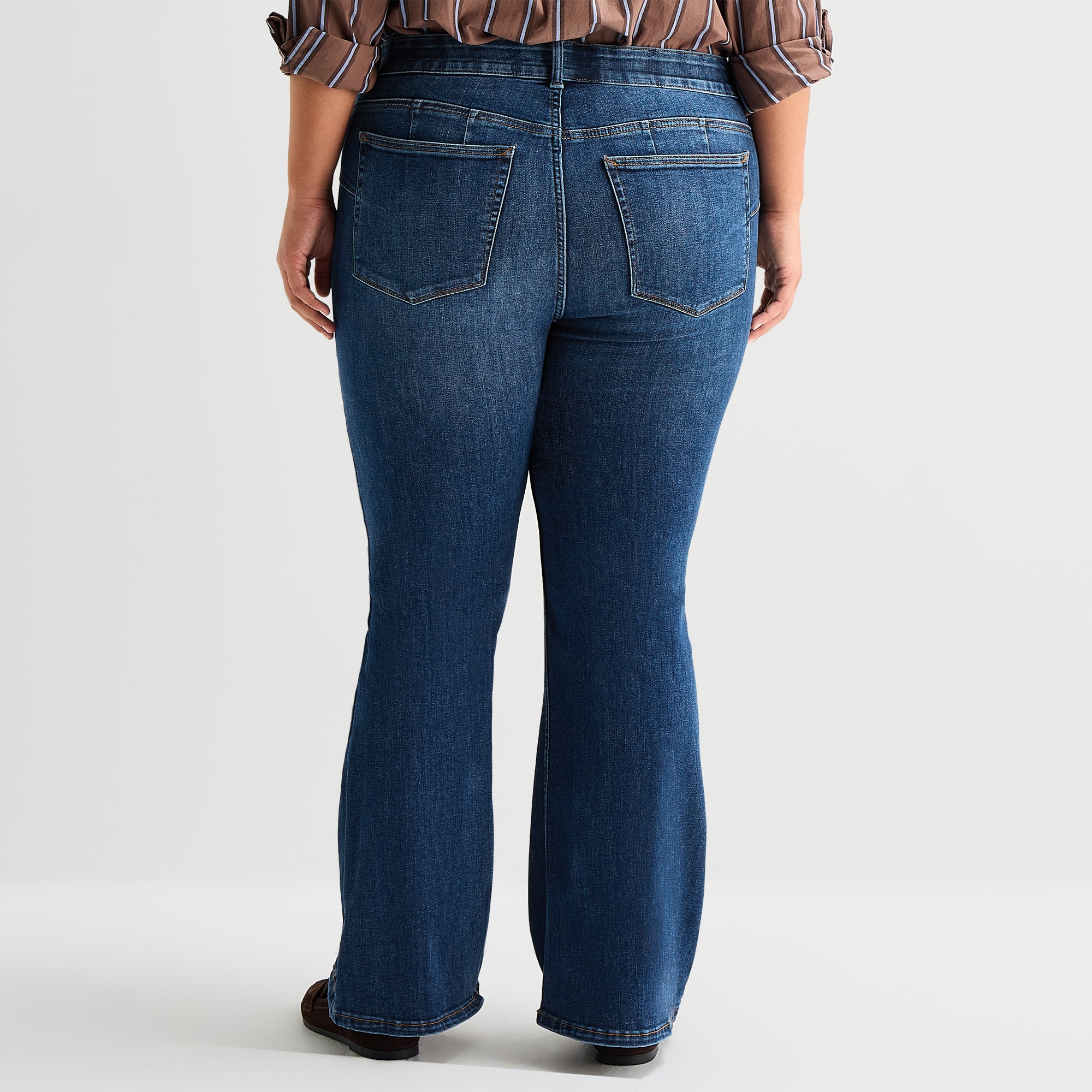 A.N.A Womens High Rise Flare Leg Jean