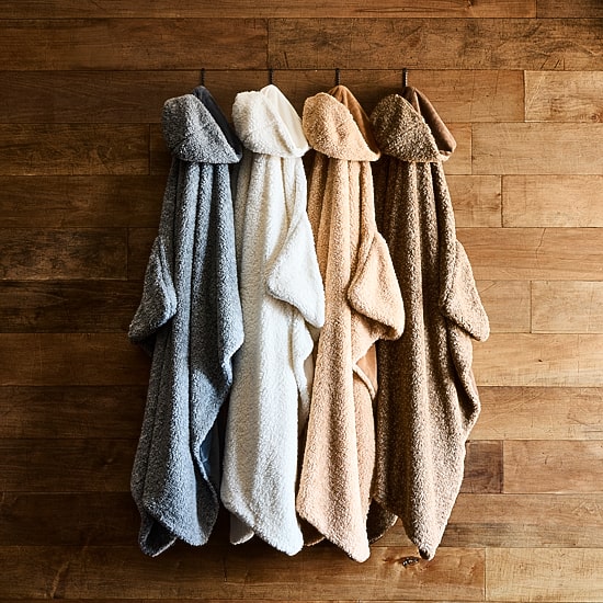 Bearpaw Cozy Hooded Midweight Wearable Blanket