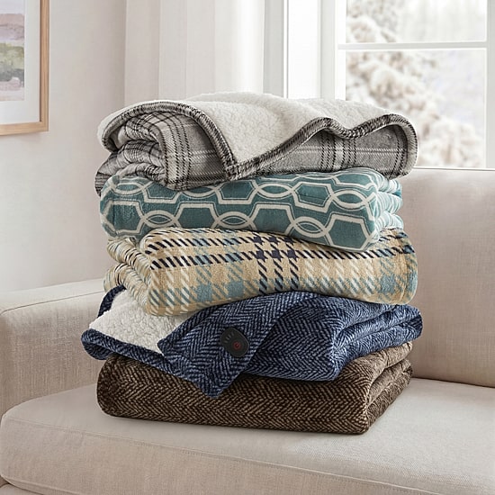 Beautyrest Heated Sherpa Electric Heavyweight Throw