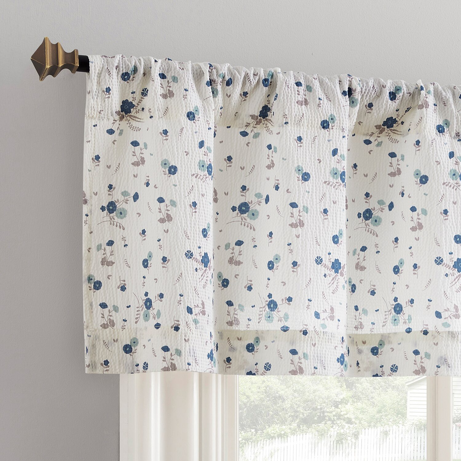 No 918 Mirabelle Ditsy Floral Rod Pocket Tailored Valance