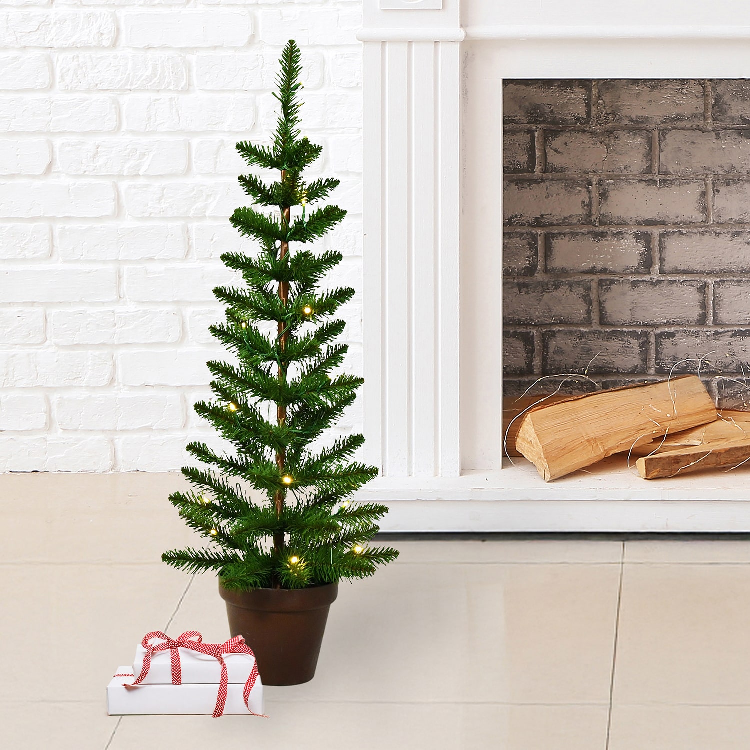 Traditional 3 Foot Potted Pine Christmas Tree