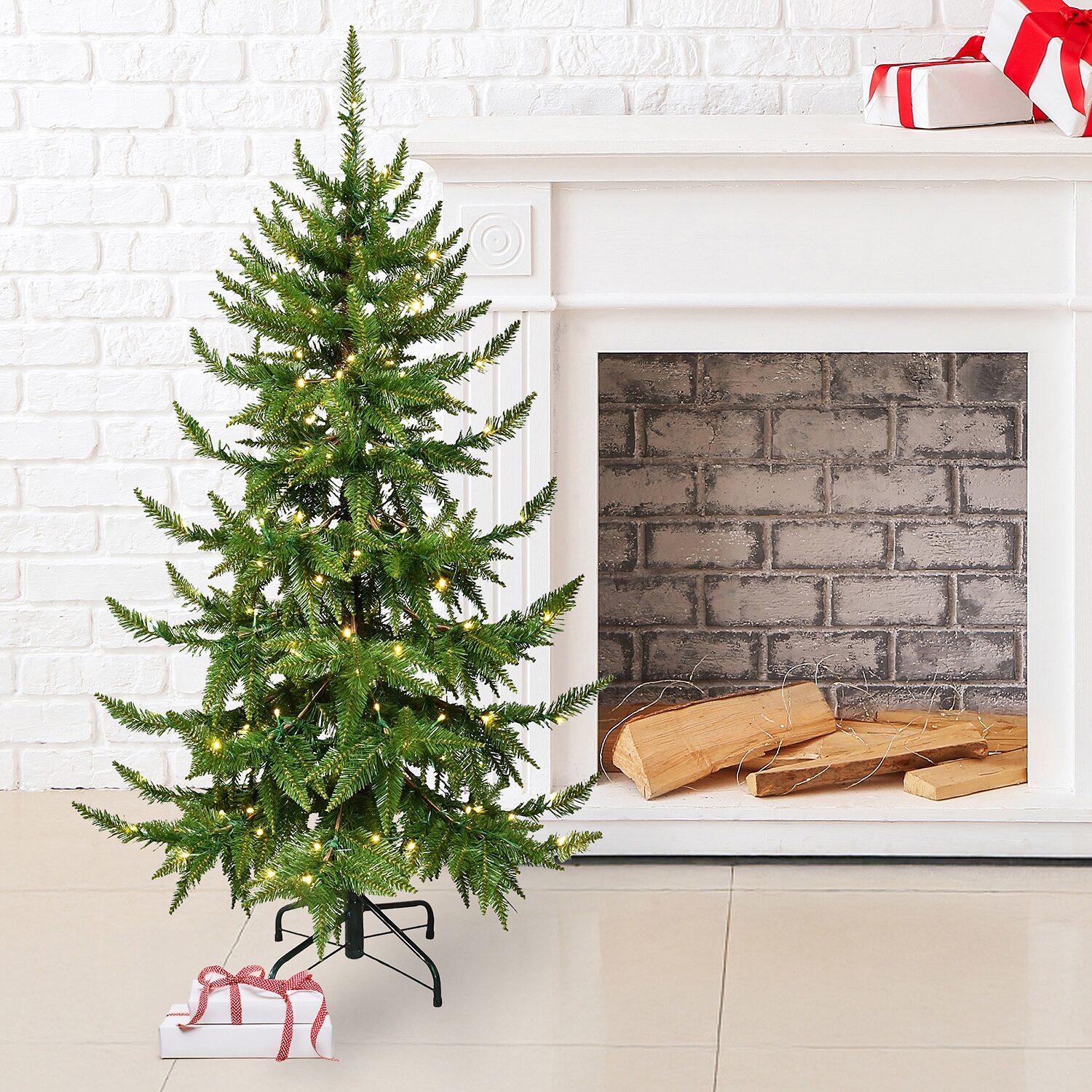 Traditional 5 Foot Pre-Lit Pine Christmas Tree