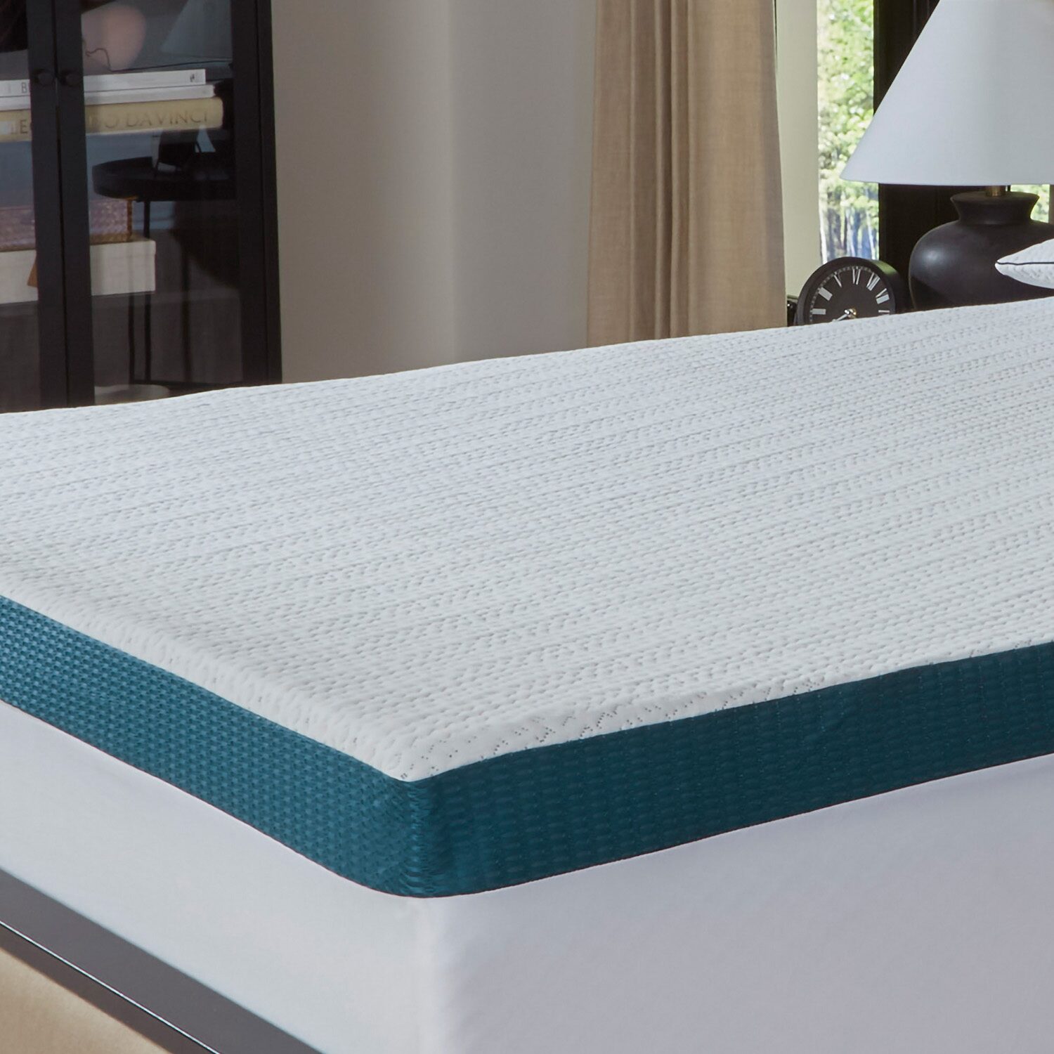 La-Z-Boy Serene / Isotonic+ Memory Foam 3” Dual Layered Mattress Topper
