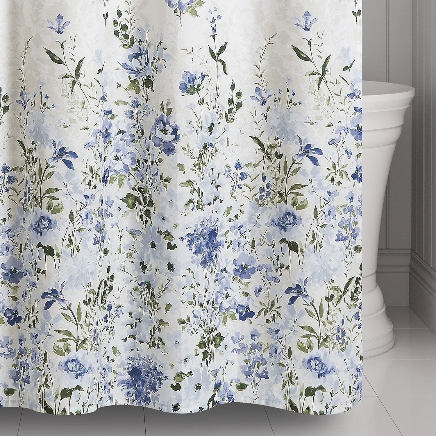 Royal Court Kourtney Shower Curtain