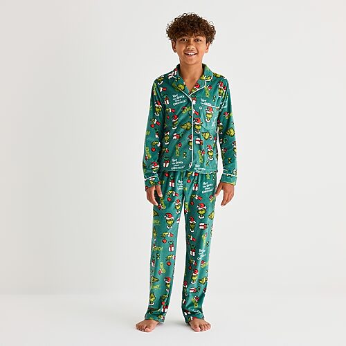 Dr. Seuss Little & Big Kid Unisex  Grinch Velour V-neck Long Sleeve 2-pc. Matching Family Pajama Set In Green