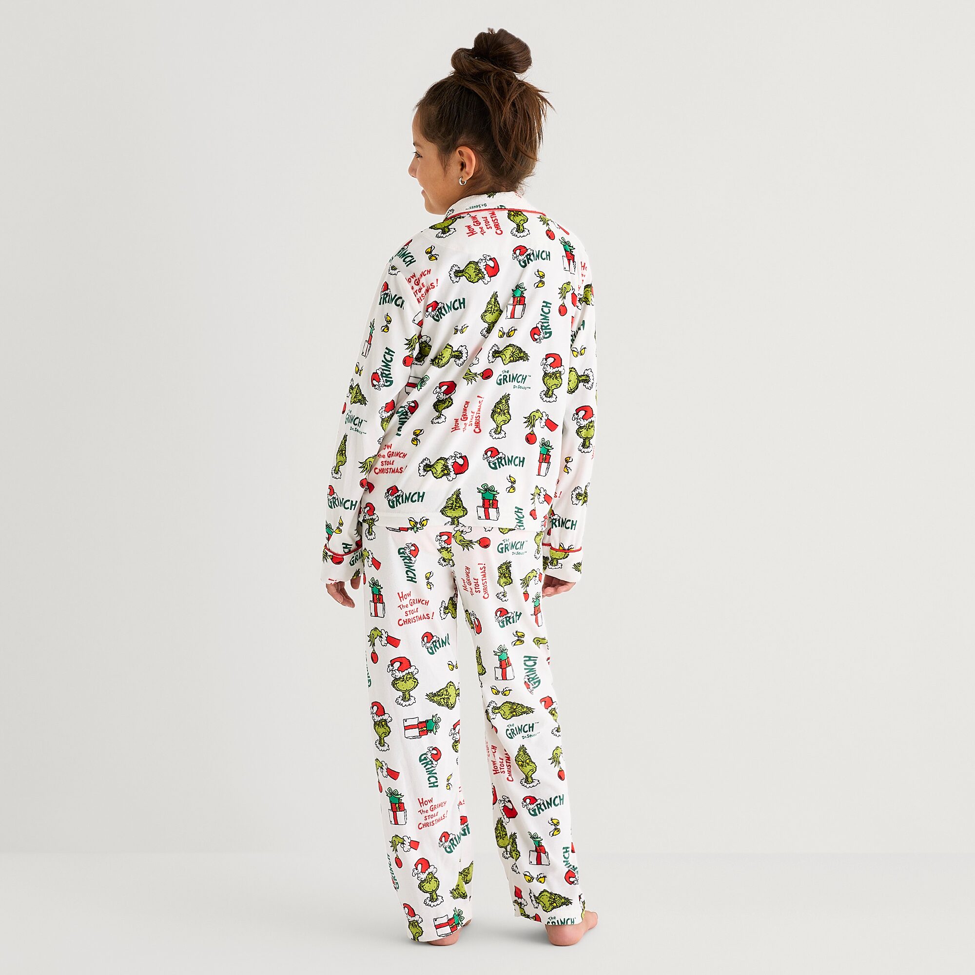 Little & Big Kid Unisex Dr. Seuss Grinch Velour V-Neck Long Sleeve 2-pc. Matching Family Pajama Set