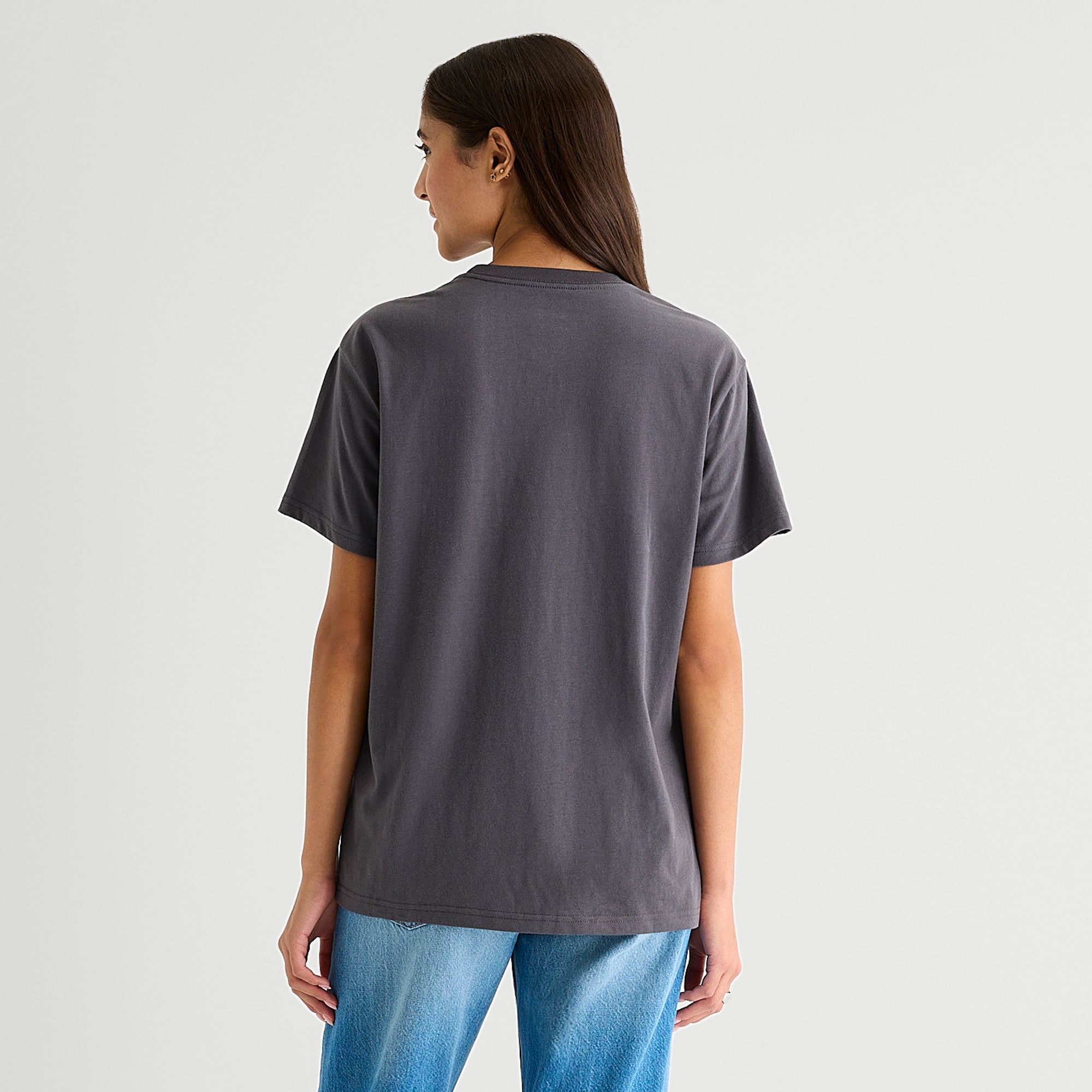New World Acotar Boyfriend Tee Womens Juniors Round Neck Short Sleeve Classic Fit Graphic T-Shirt