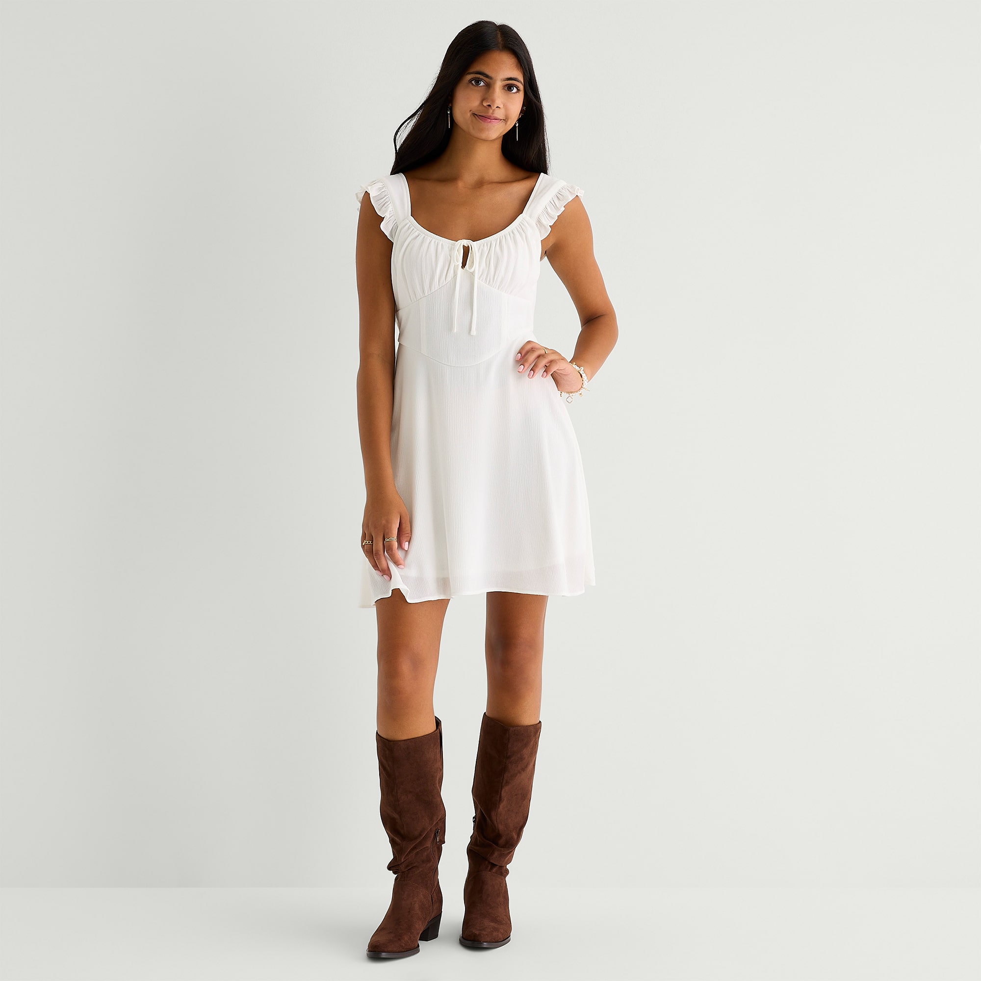 Arizona Womens Juniors Sweetheart Neck Short Sleeve Sundress