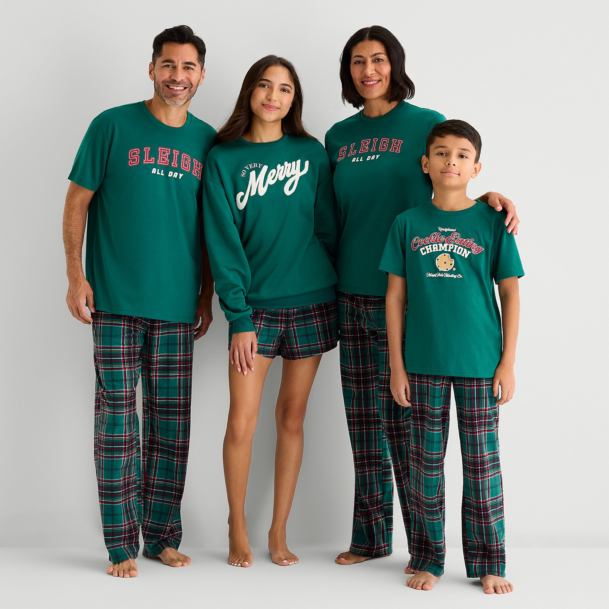 North Pole Trading Co. Crew Neck Short Sleeve Matching Family Pajama Top