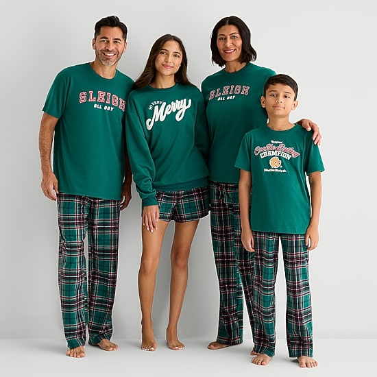 North Pole Trading Co. Crew Neck Short Sleeve Matching Family Pajama Top