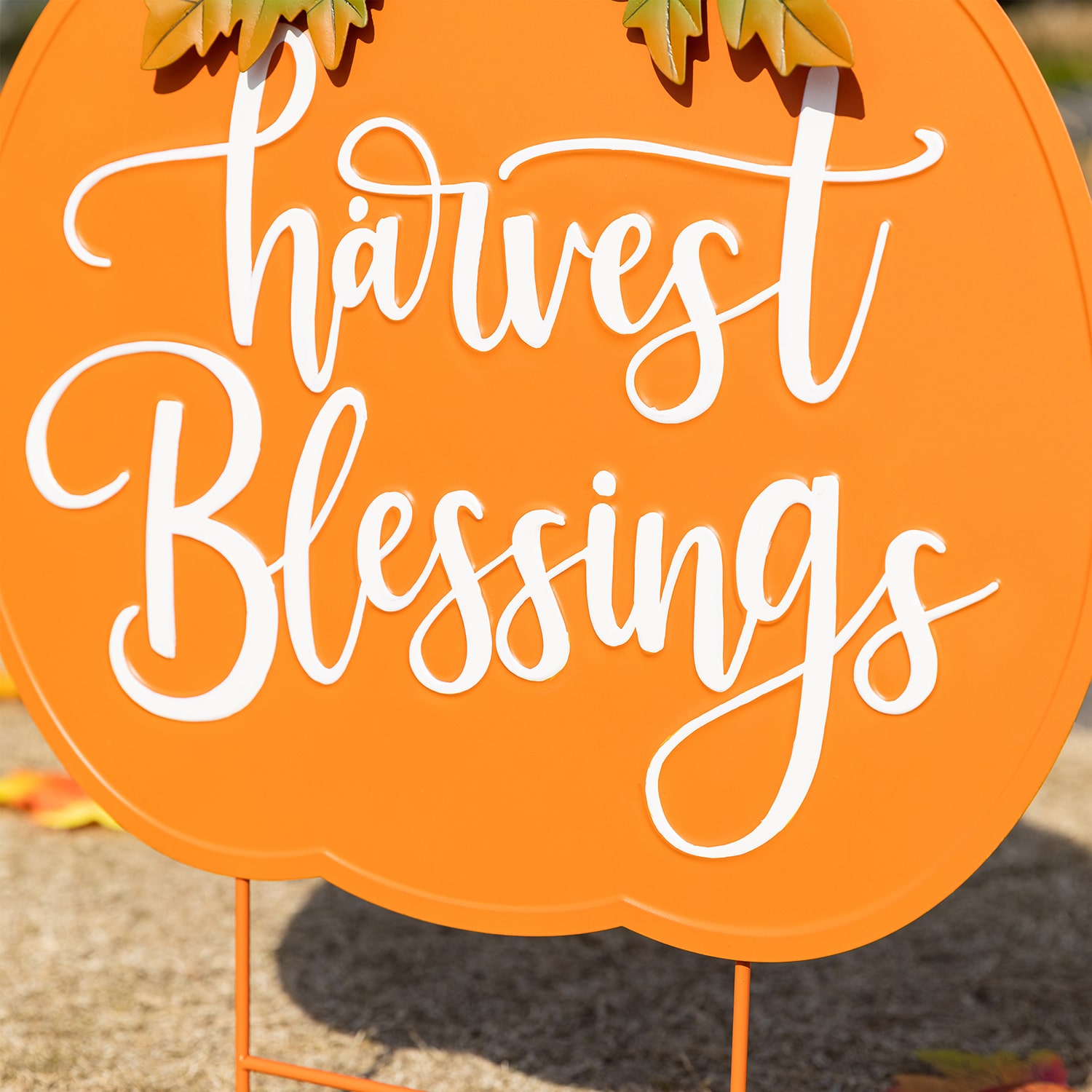 Glitzhome 24" Metal Pumpkin Thanksgiving Yard Art