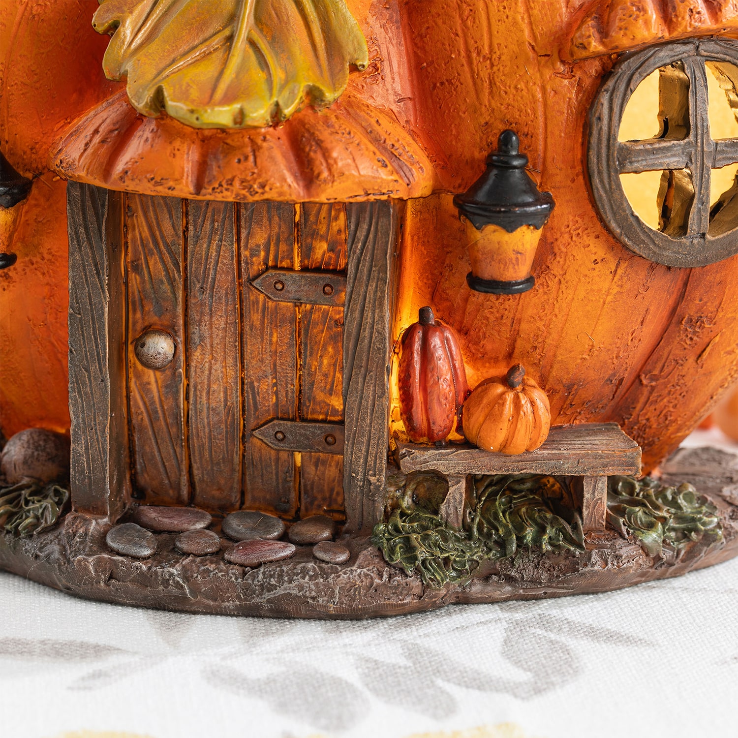 Glitzhome 9" Resin Pumpkin House Thanksgiving Tabletop Decor
