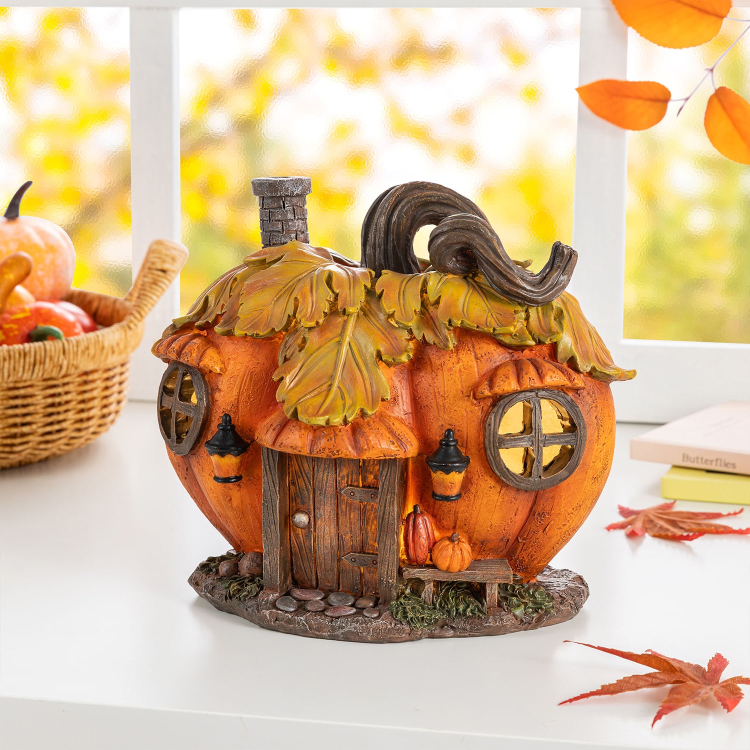 Glitzhome 9" Resin Pumpkin House Thanksgiving Tabletop Decor