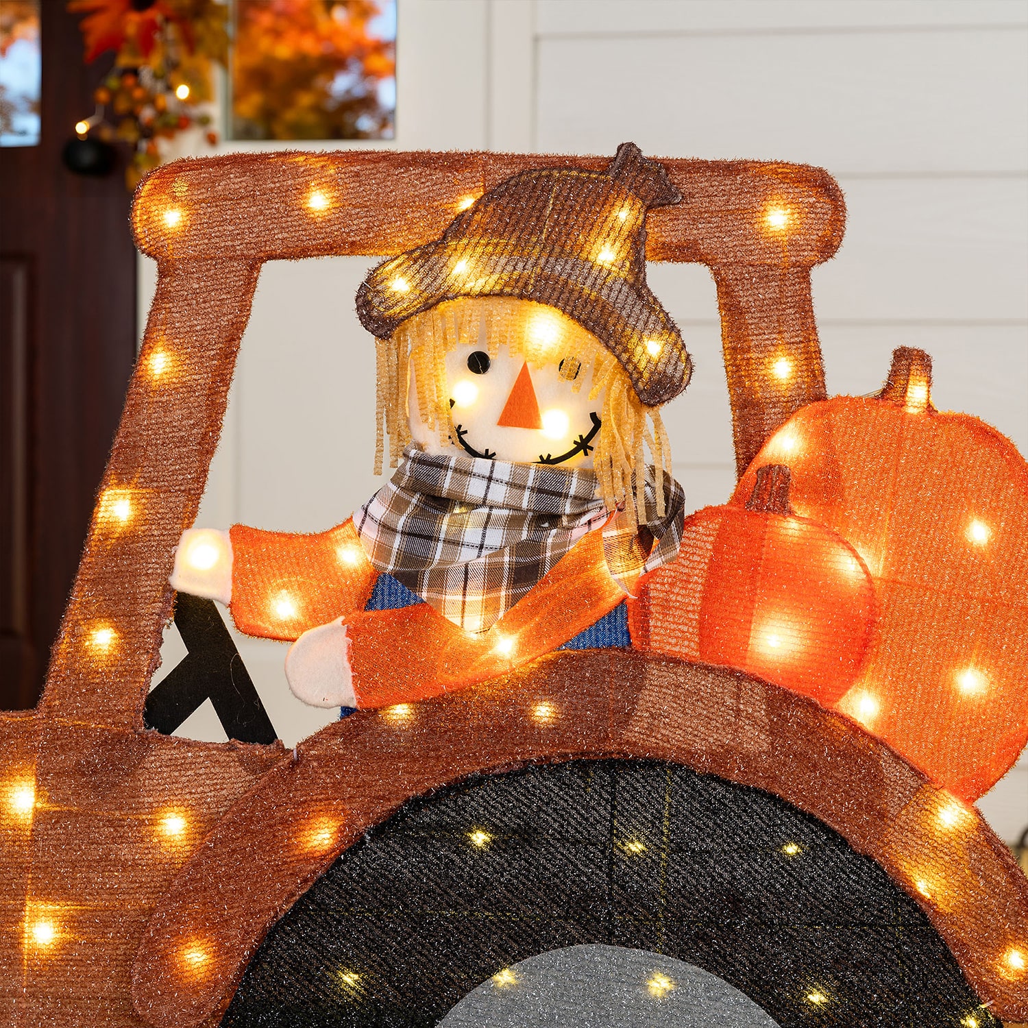 Glitzhome 44" Scarecrow On Tractor Thanksgiving Yard Art