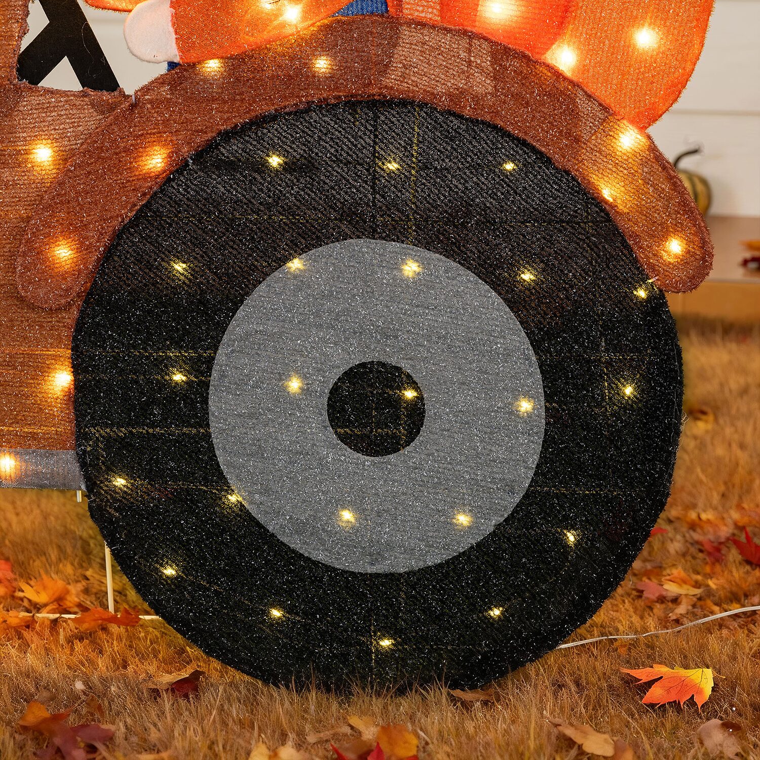Glitzhome 44" Scarecrow On Tractor Thanksgiving Yard Art
