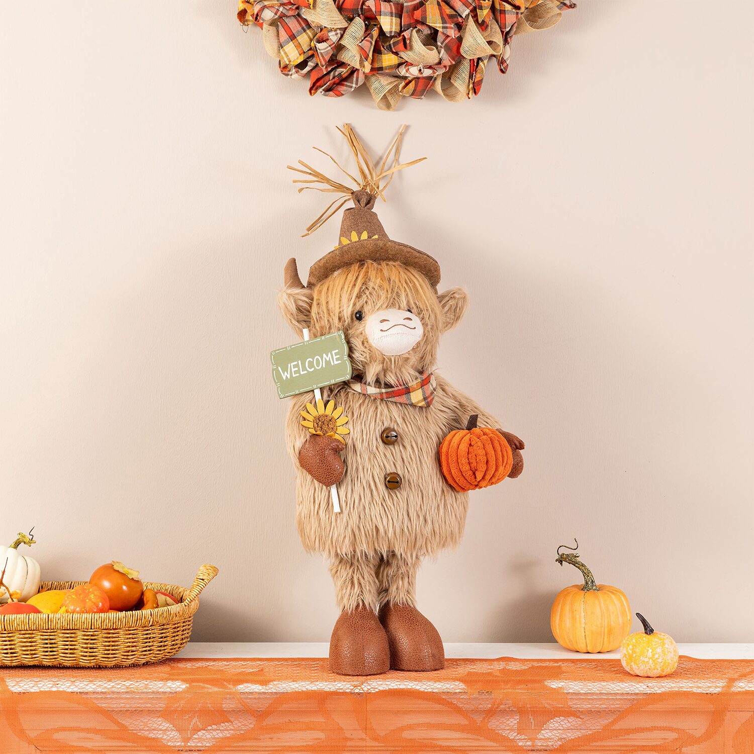 Glitzhome 35" Fabric Highland Cow Thanksgiving Tabletop Decor