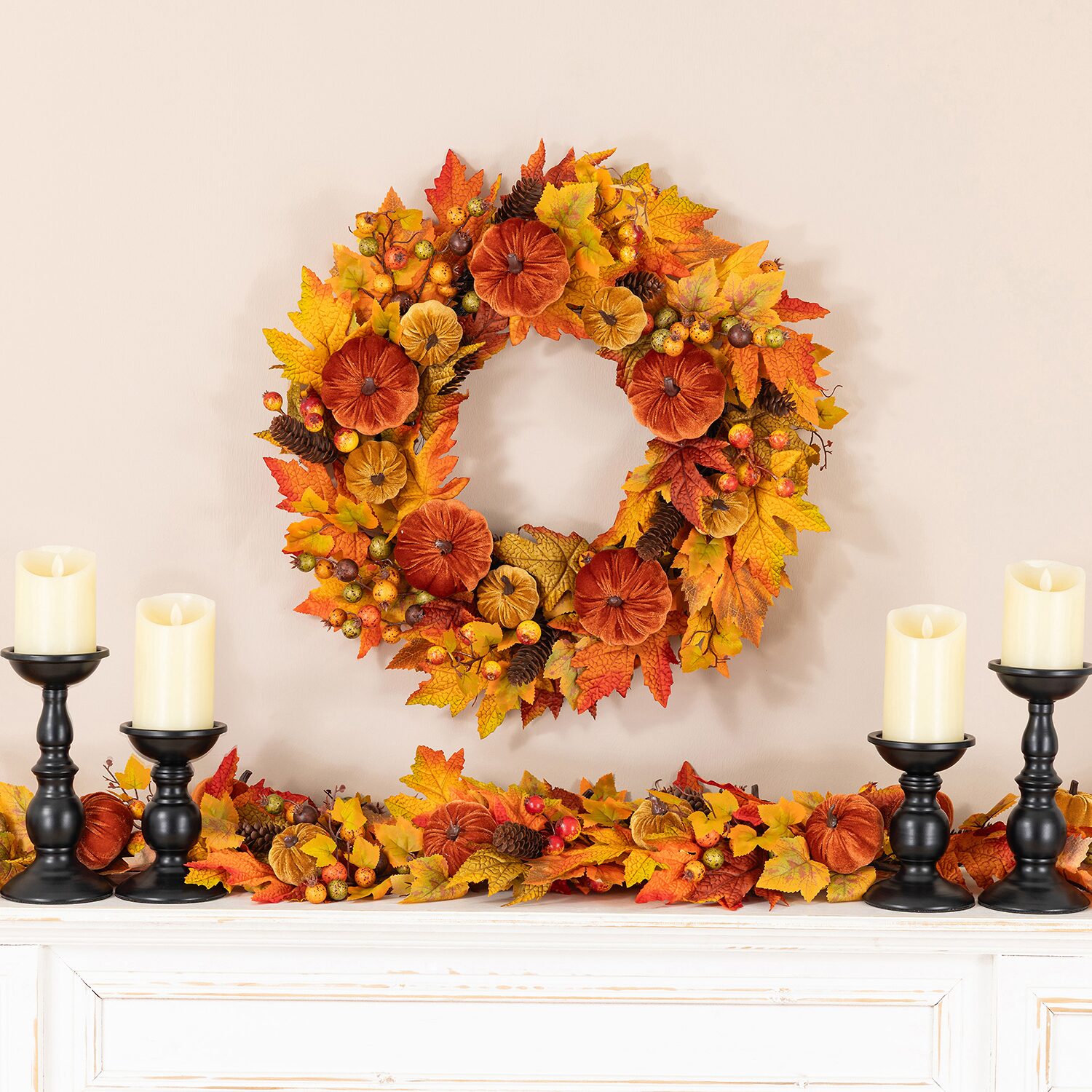Glitzhome 24" Velvet Pumpkin Pinecone And Berry Wreath