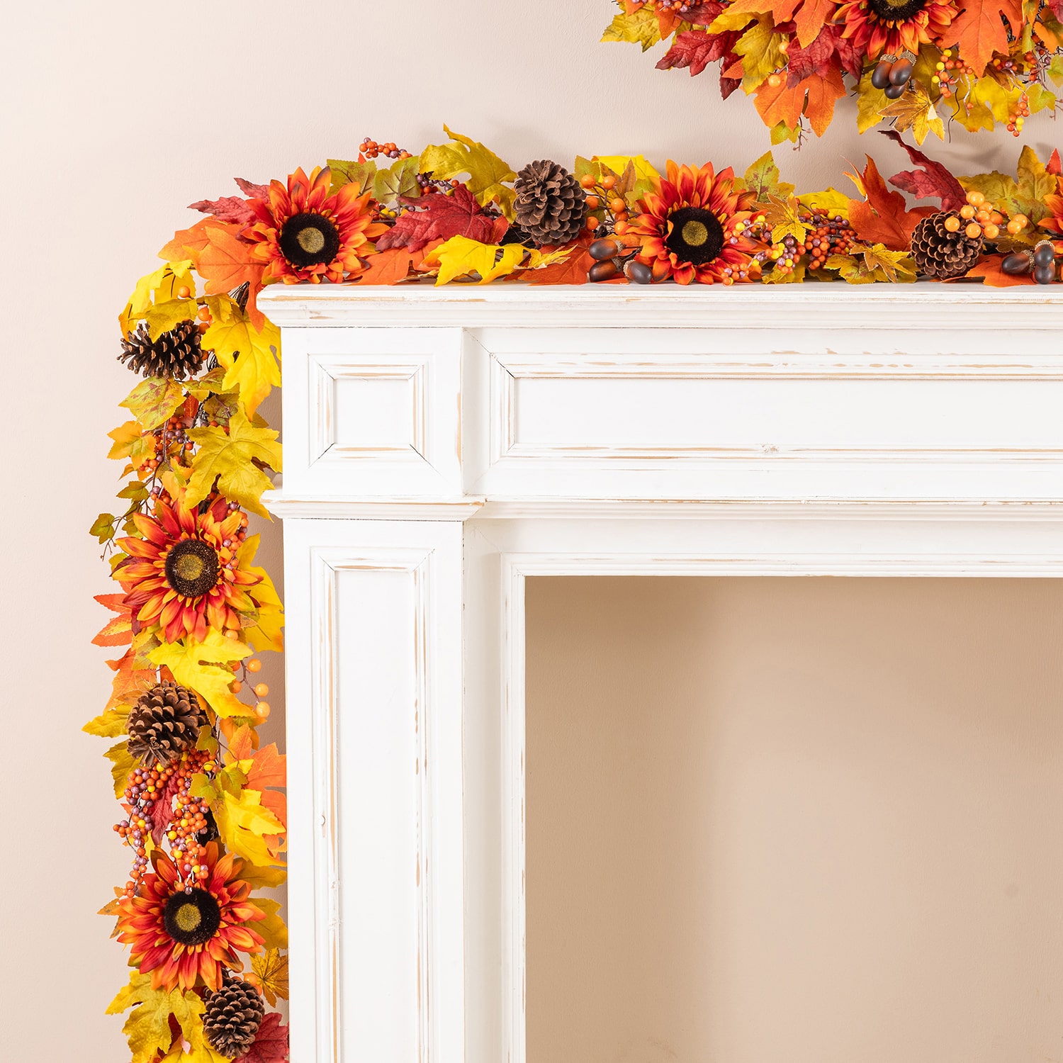 Glitzhome 12" Oversized Sunflower Wreath