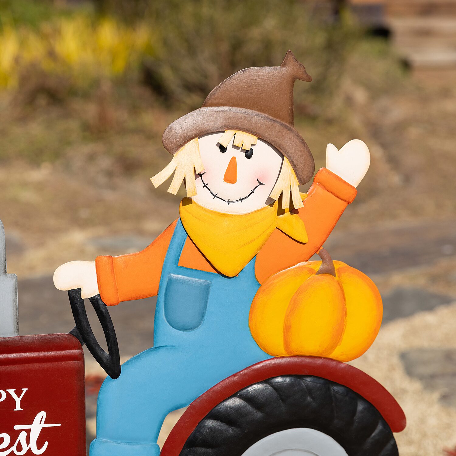 Glitzhome 30" Metal Tractor And Scarecrow Thanksgiving Yard Art
