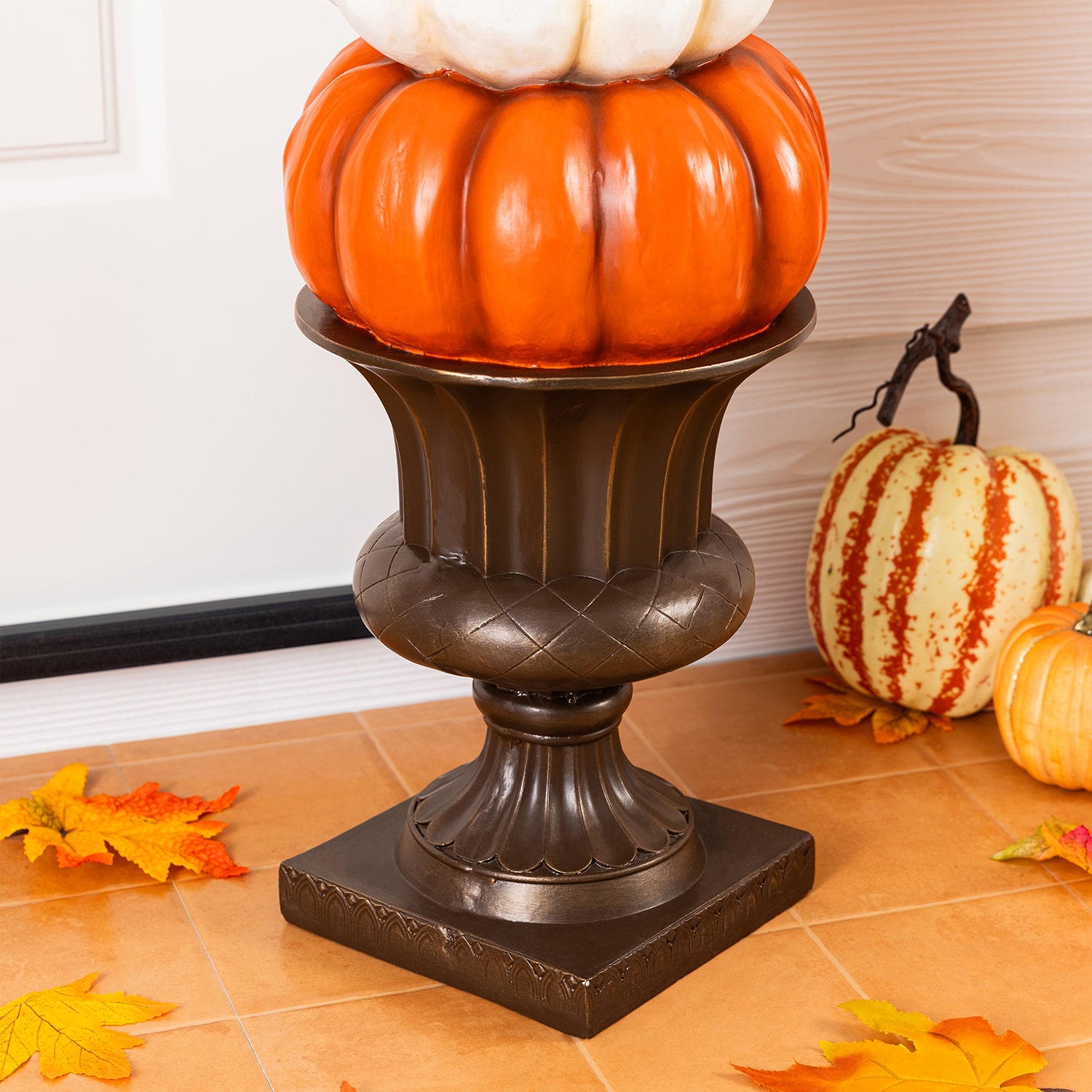 Glitzhome 31" Magnesium Oxide Stacked Pumpkin Thanksgiving Porch Sign