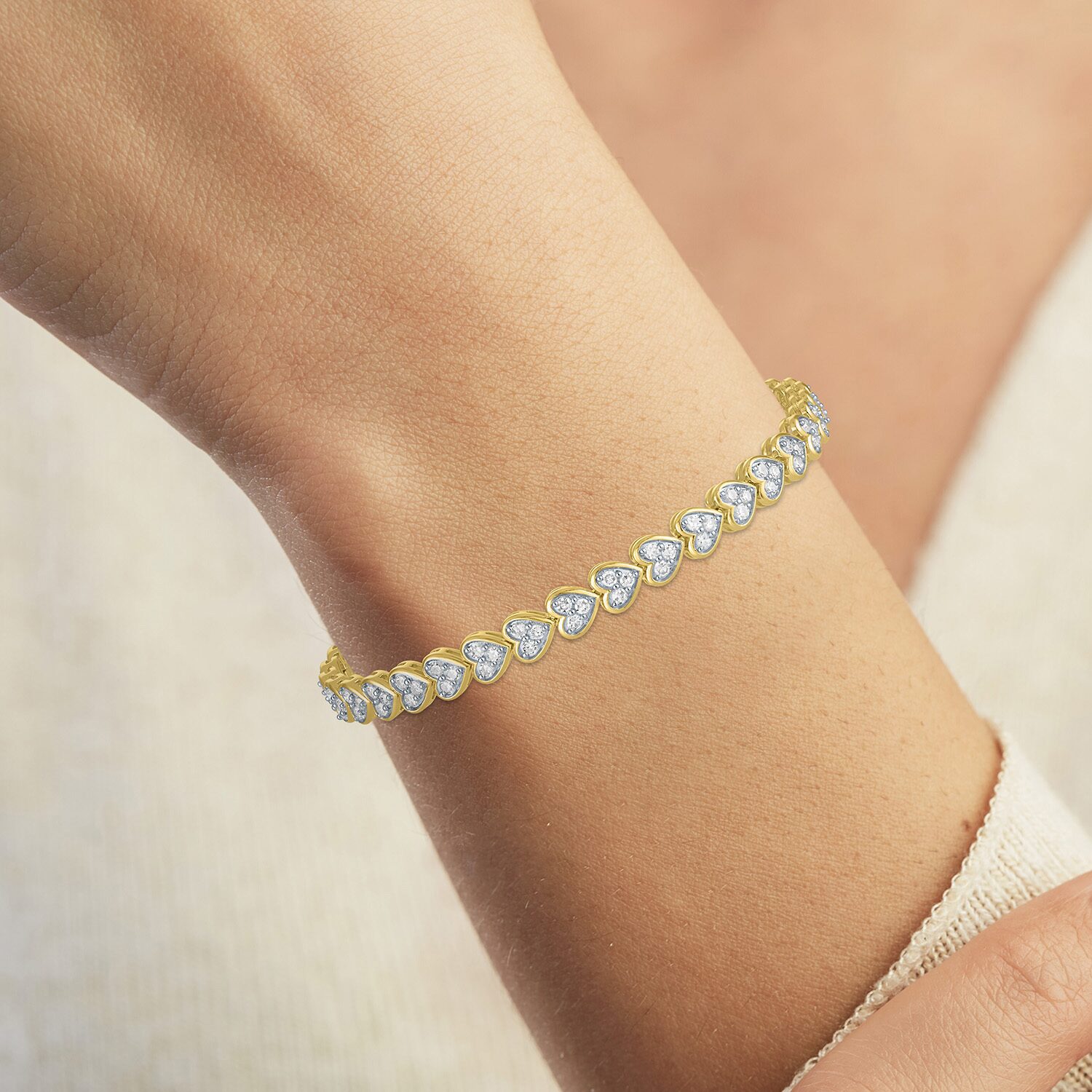 (G-H / Si1-Si2) Womens 2 CT. T.W. Lab Grown White Diamond 14K Gold Over Silver Heart 7.25 Inch Tennis Bracelet
