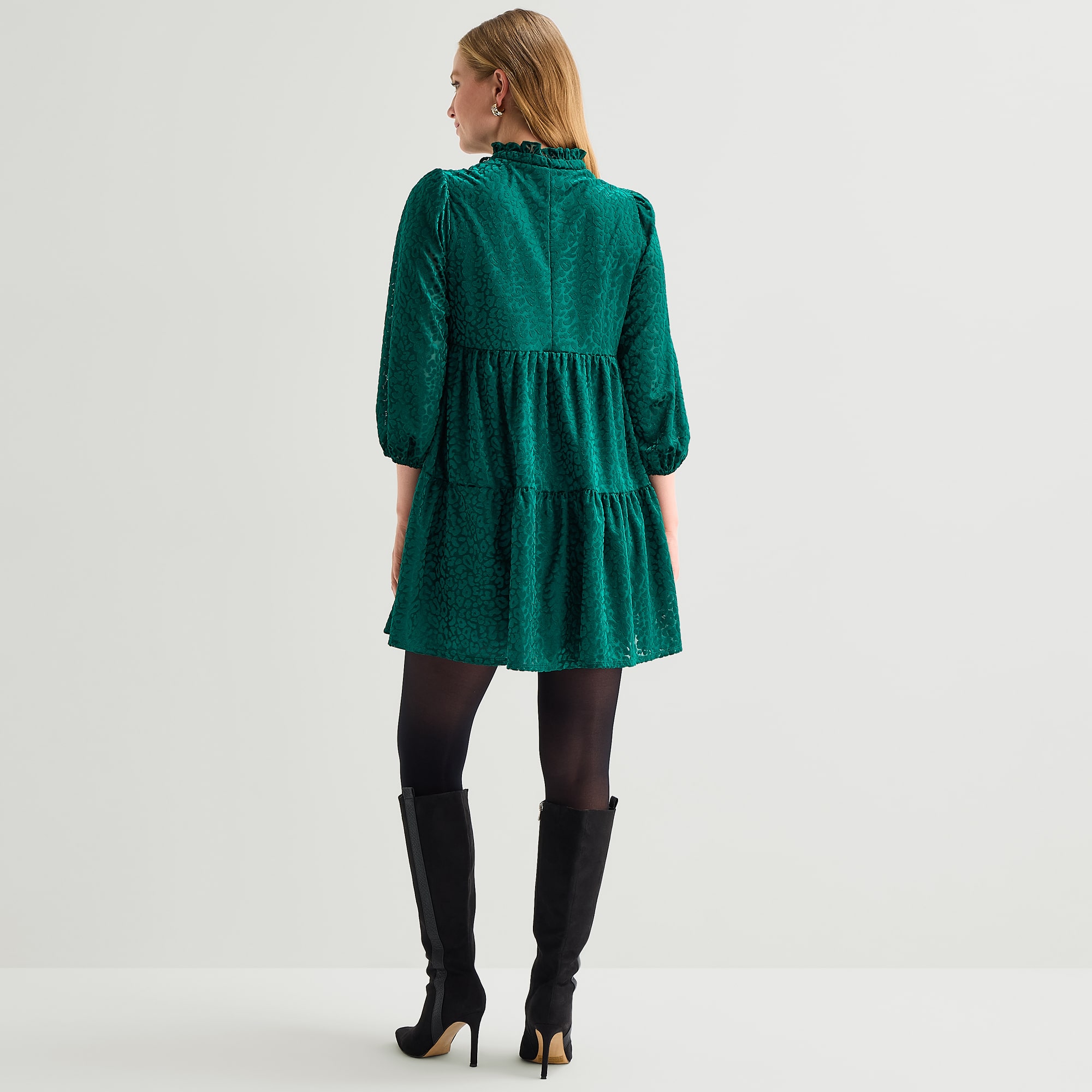 Melonie T Womens Petite V Neck Long Sleeve Animal Shift Dress