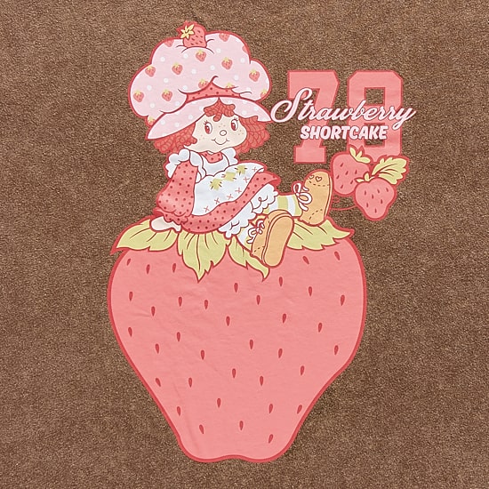 Strawberry Shortcake Boyfriend Tee Womens Crew Neck Short Sleeve Loose Fit Strawberry Shortcake Graphic T-Shirt