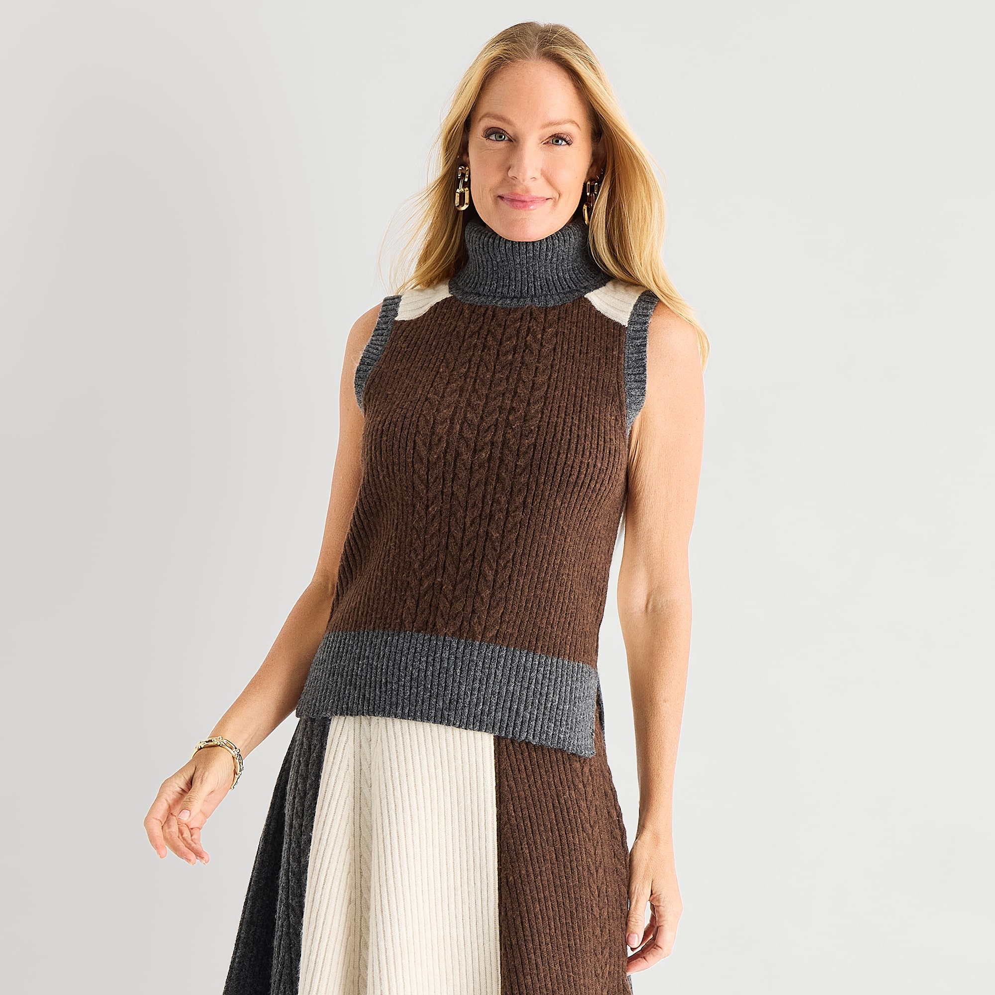 Liz Claiborne Womens Turtleneck Sweater Vest