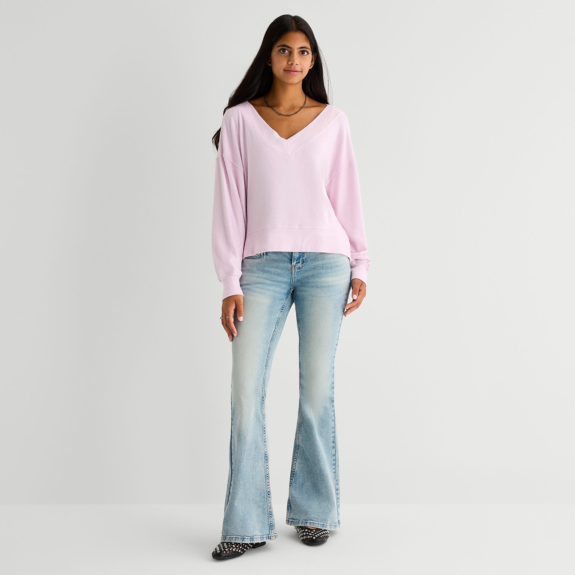 Arizona Womens Juniors V Neck Long Sleeve Shell