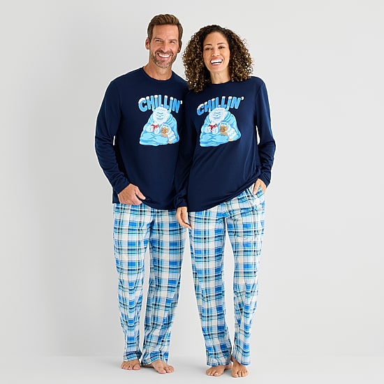 North Pole Trading Co. Unisex Adult Crew Neck Long Sleeve 2-pc. Matching Family Pajama Set