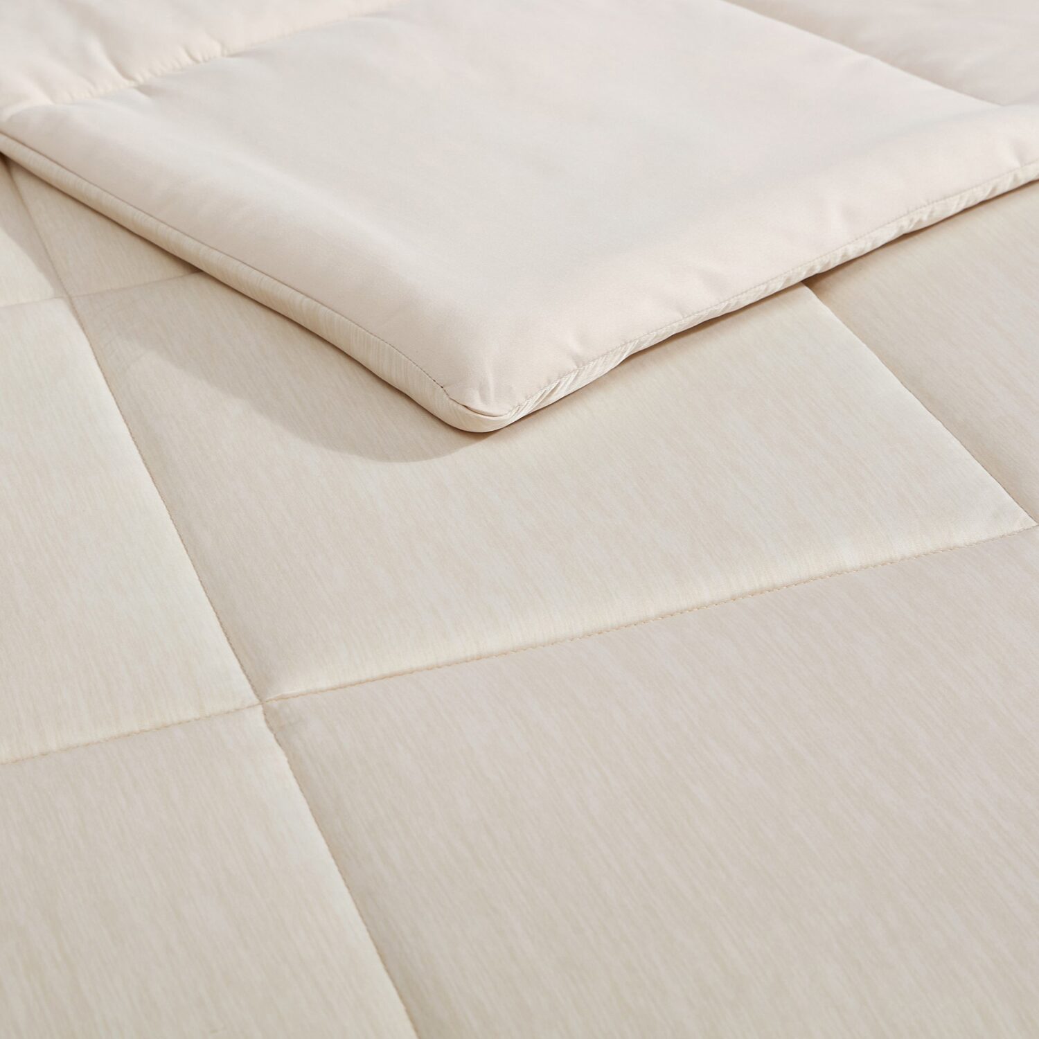 Swift Home Cooling Reversible Down Alternative Wrinkle Resistant Comforter