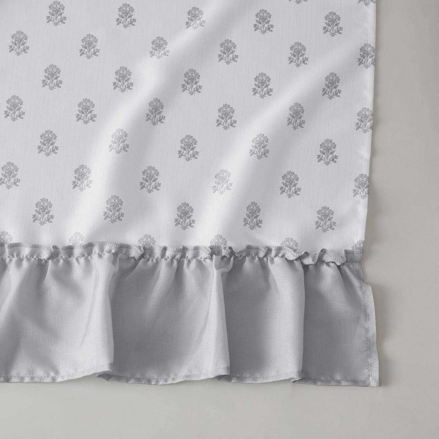 Intelligent Design Savanna Floral Ruffle Shower Curtain with 12 Roller Ball Hooks