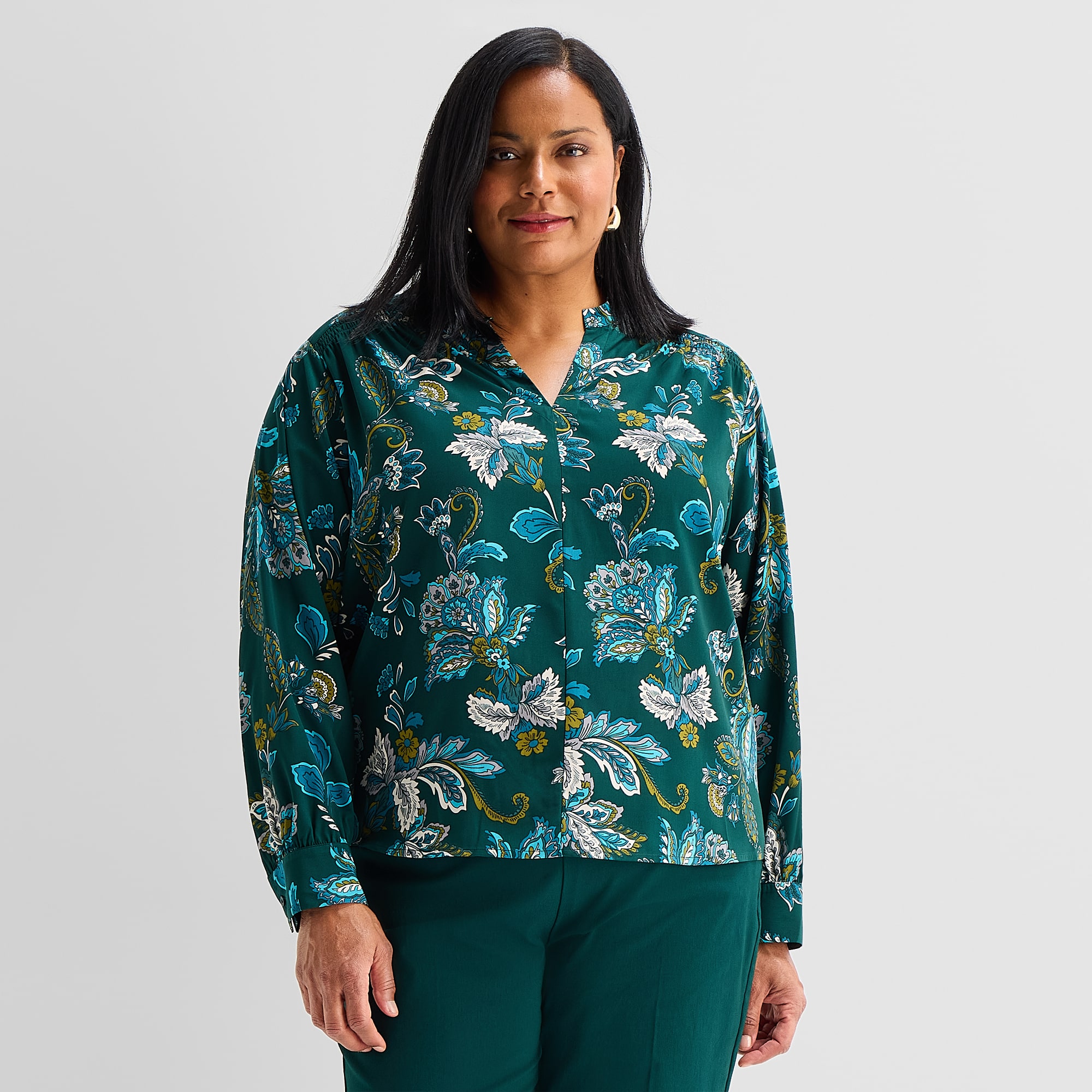 Liz Claiborne Womens Plus V Neck Long Sleeve Blouse